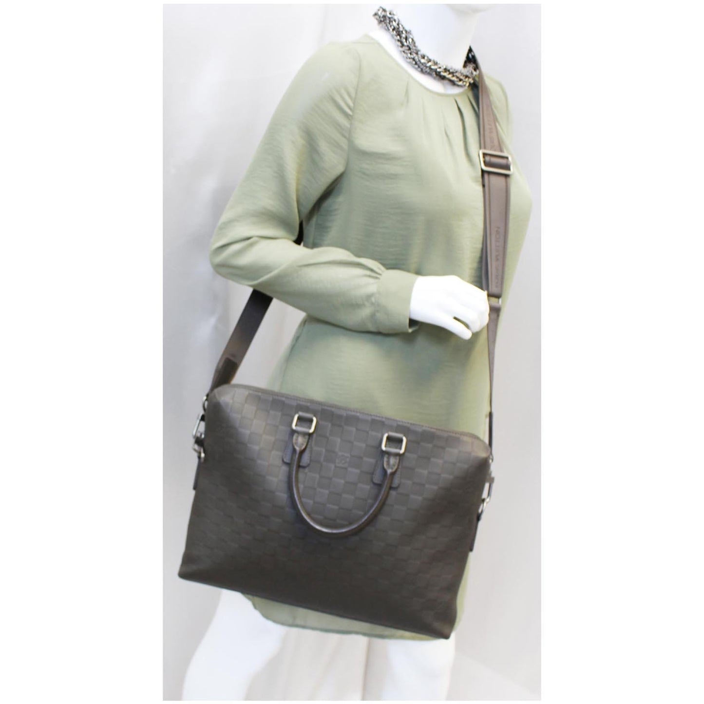LOUIS VUITTON Porte-Documents Jour Damier Infini Leather Shoulder Bag Grey