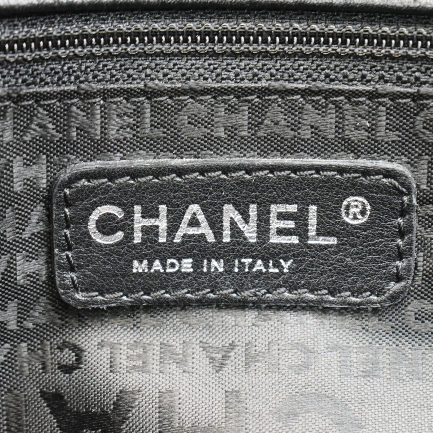 CHANEL Reissue Cerf Executive East West Leather Tote Bag Black