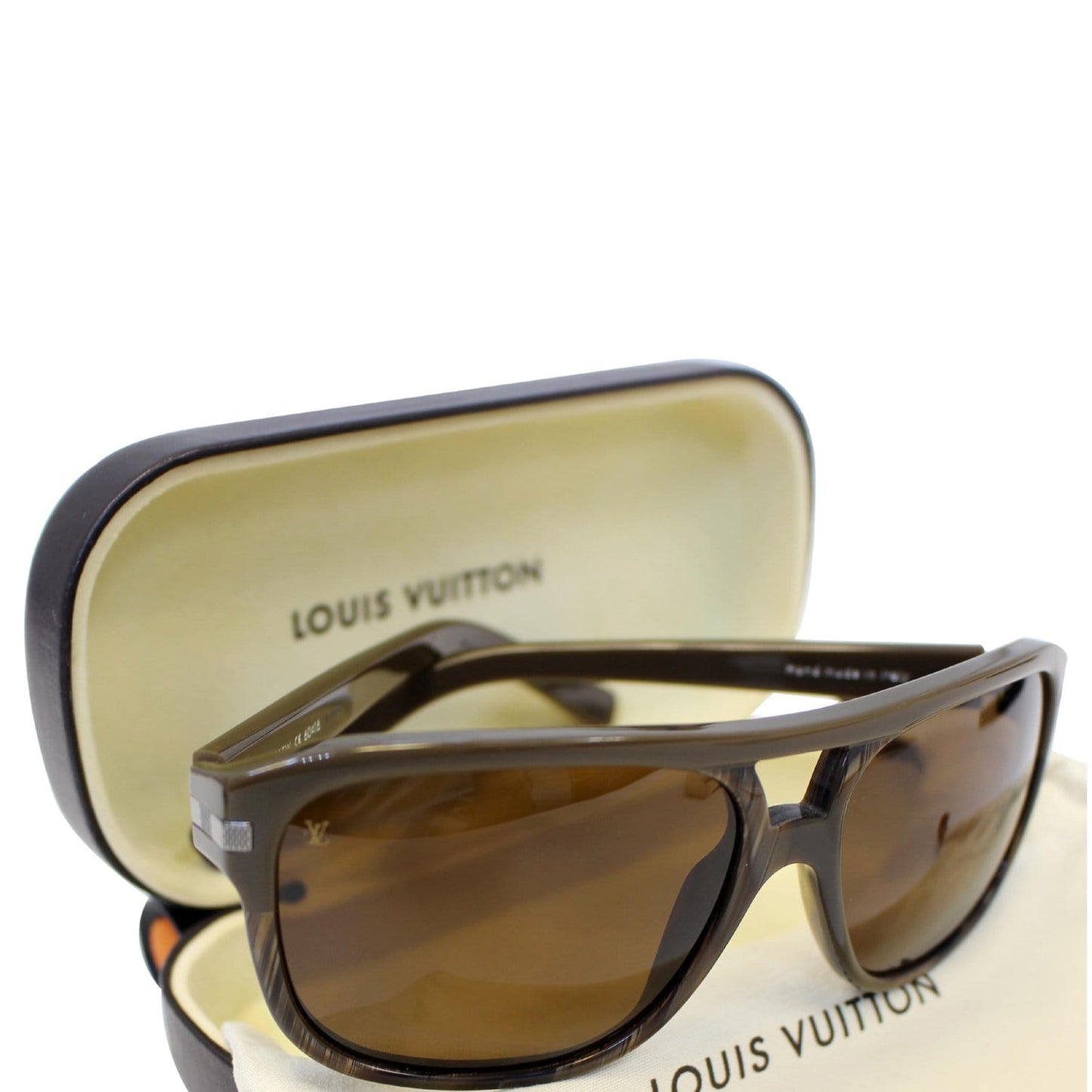 LOUIS VUITTON Possession Pilote Sunglasses Brown Z0315W