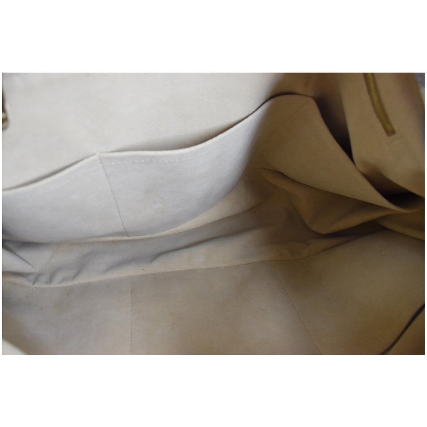LOUIS VUITTON Artsy GM Damier Azur Shoulder Bag White