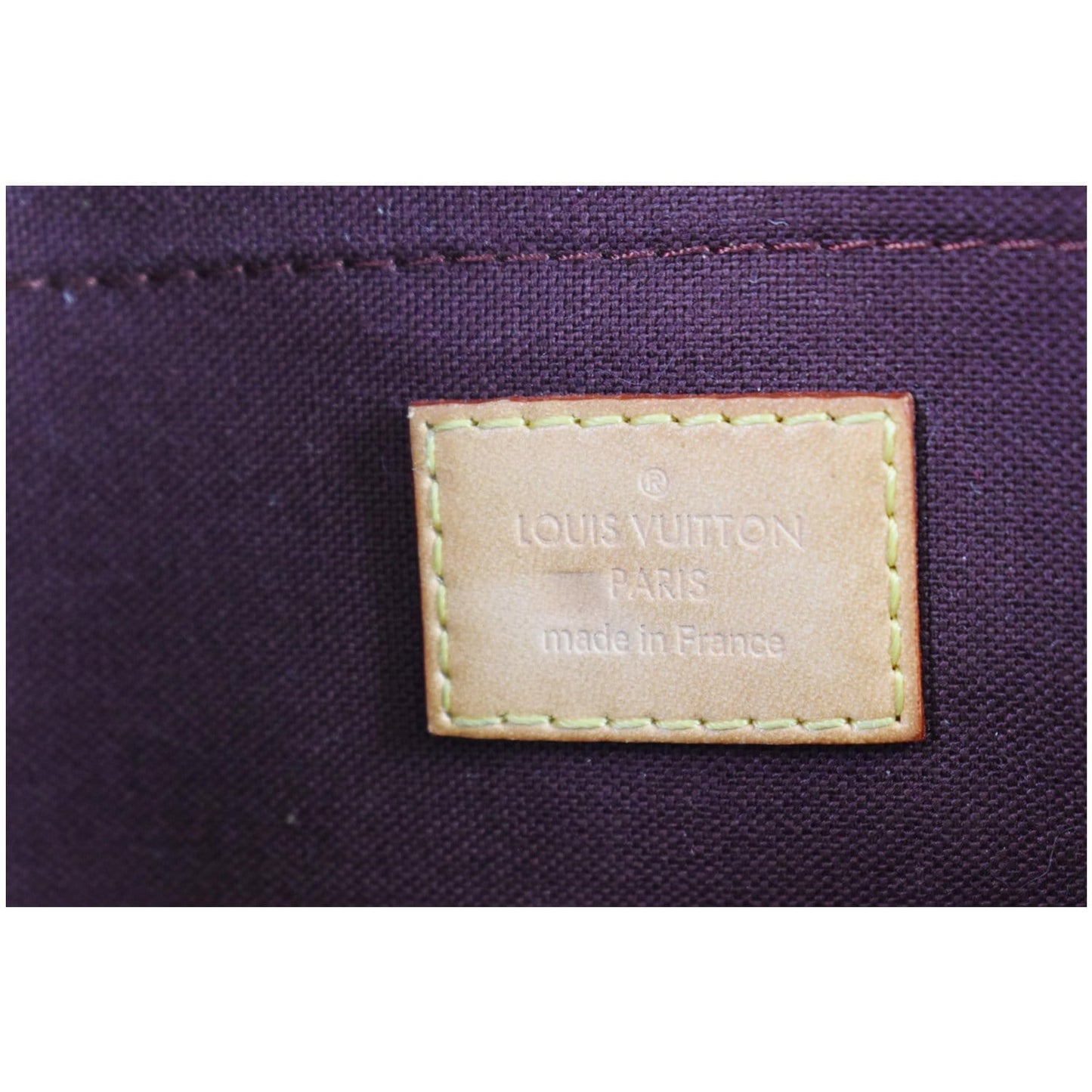 LOUIS VUITTON Favorite MM Monogram Canvas Crossbody Bag Brown