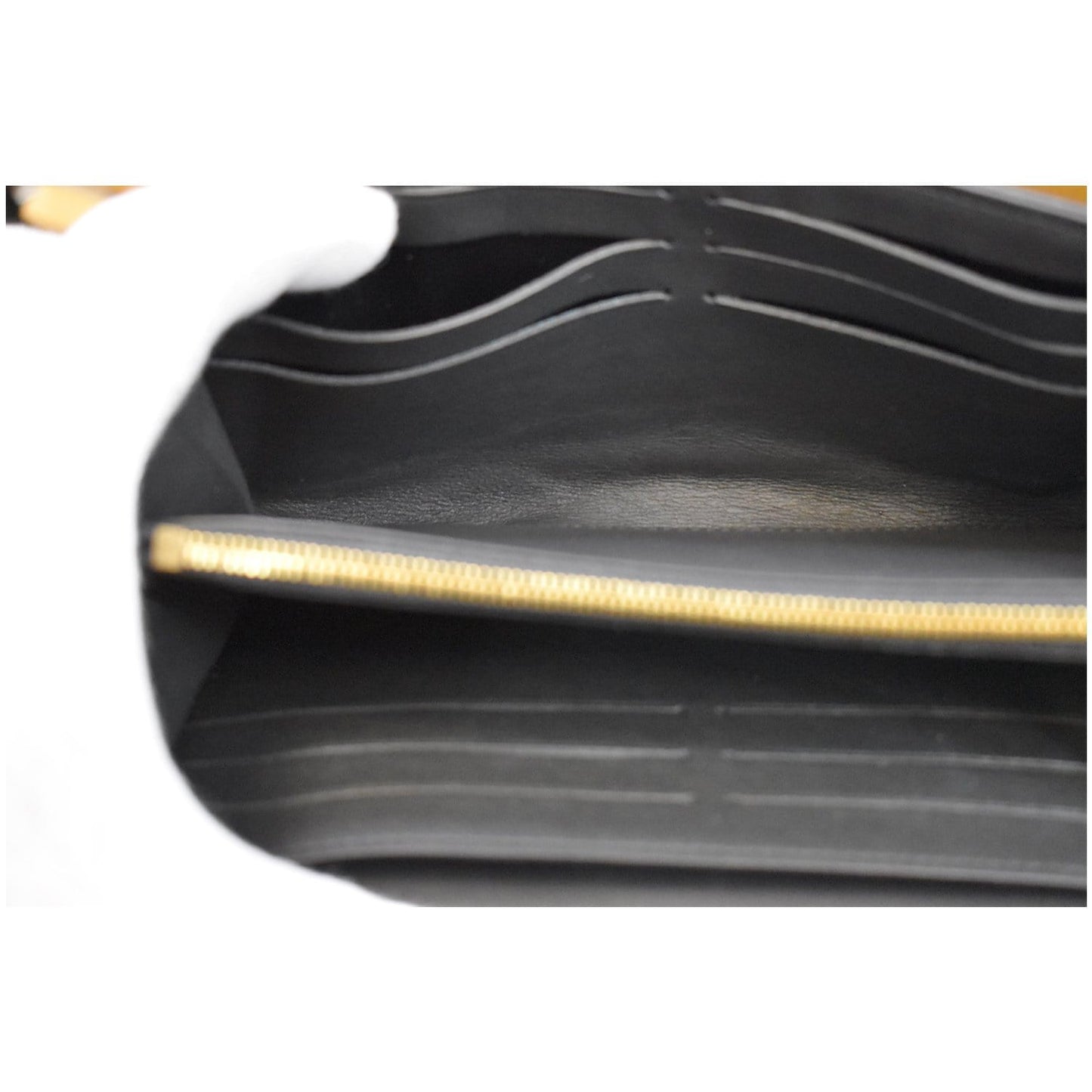 LOUIS VUITTON Love Lock New Wave Long Leather Wallet Black