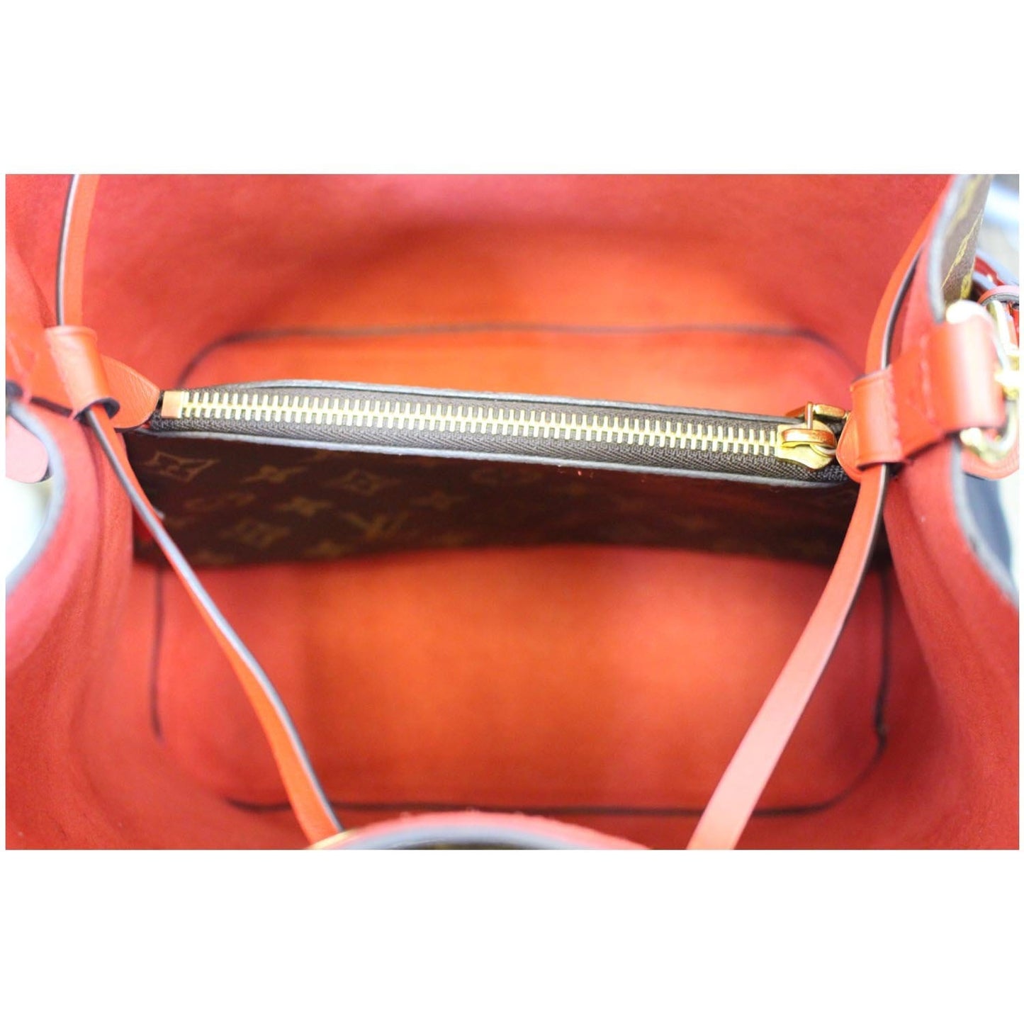 LOUIS VUITTON Neonoe Monogram Canvas Shoulder Bag Coquelicot