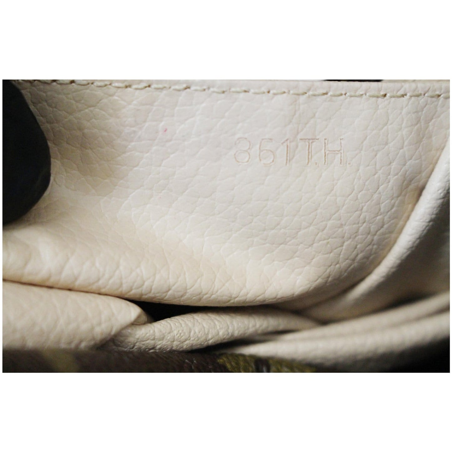 LOUIS VUITTON Trousse Toilette 23 Monogram Canvas Cosmetic Pouch Brown