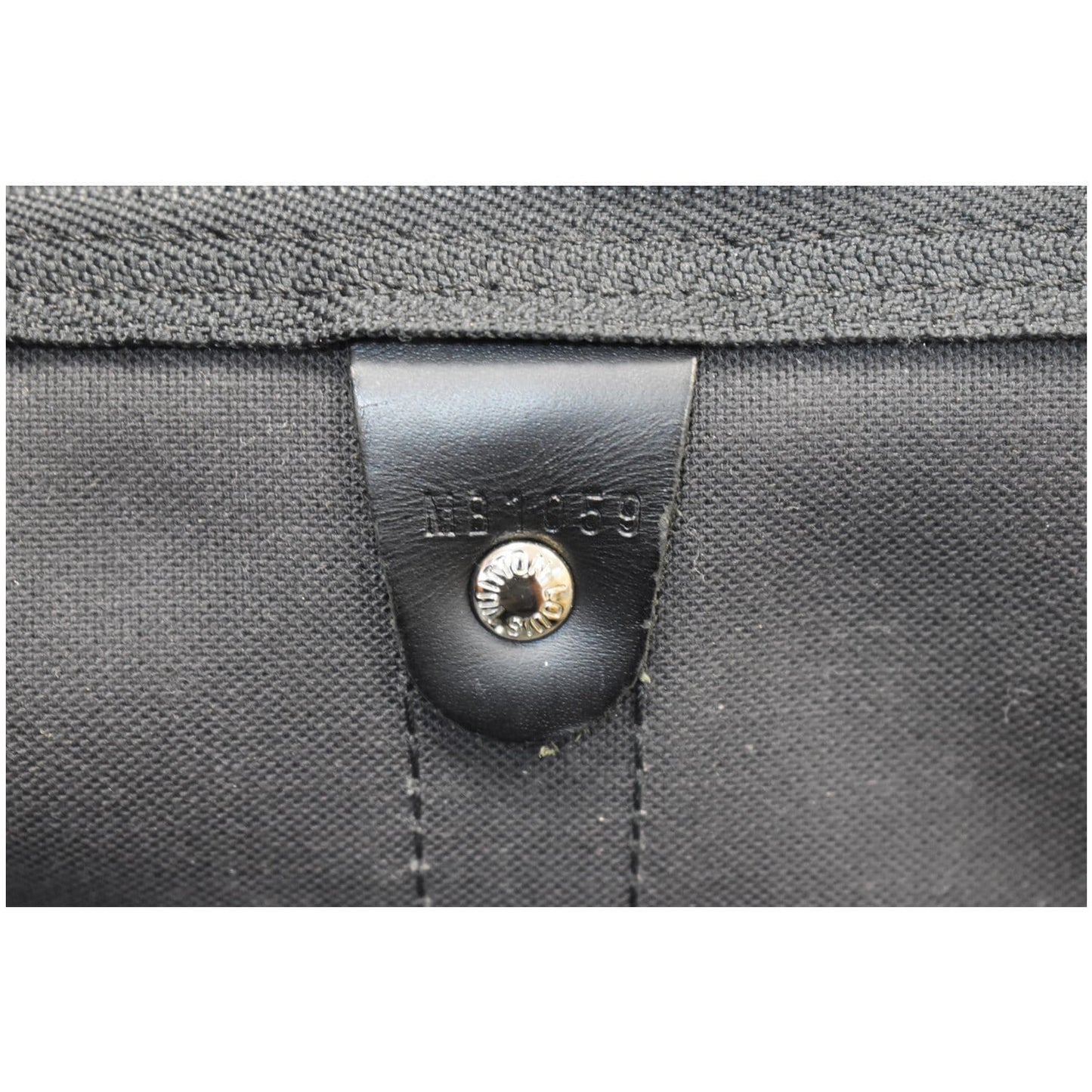 LOUIS VUITTON Keepall Bandouliere 55 Damier Graphite Travel Bag Black