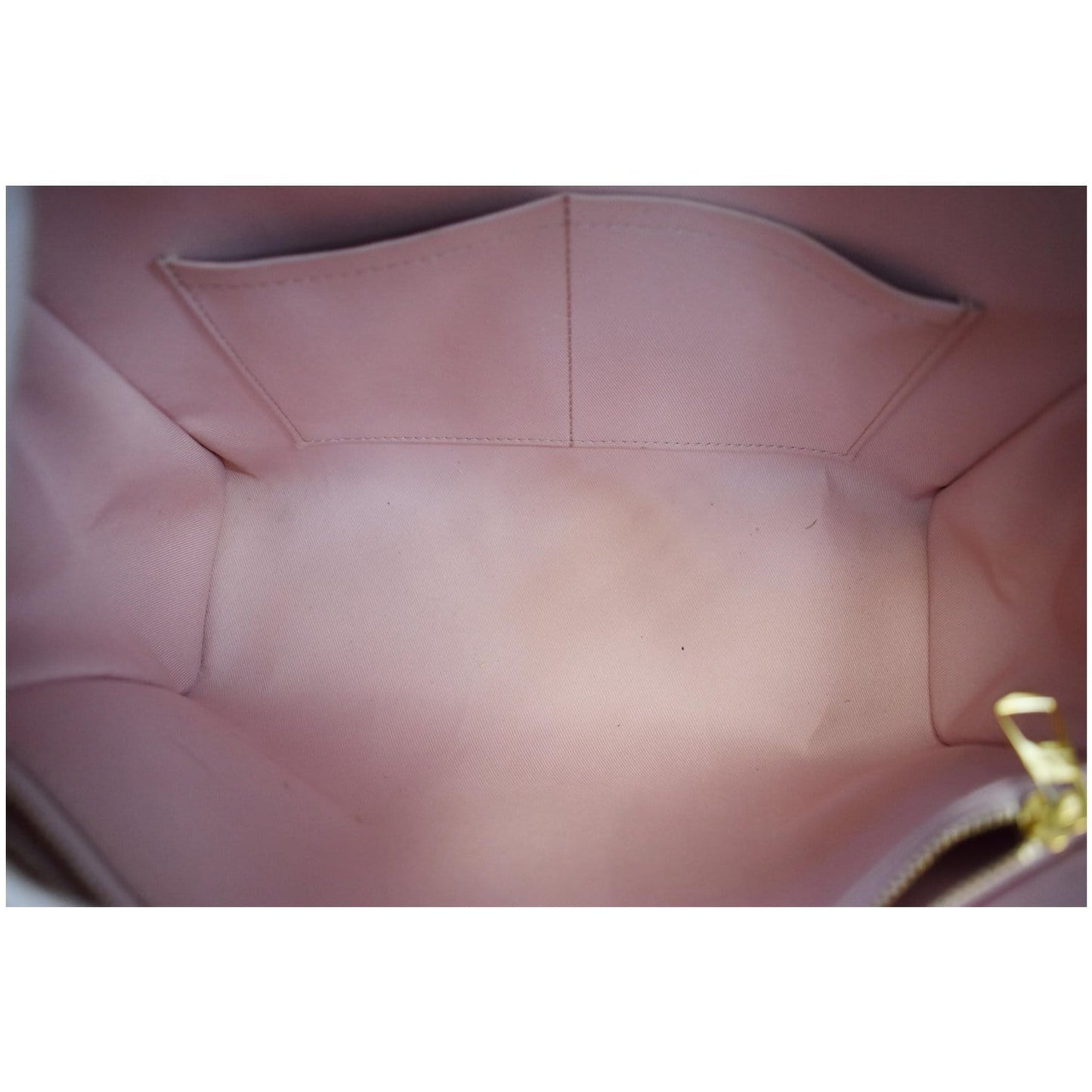LOUIS VUITTON Bond Street Damier Ebene Shoulder Bag Magnolia