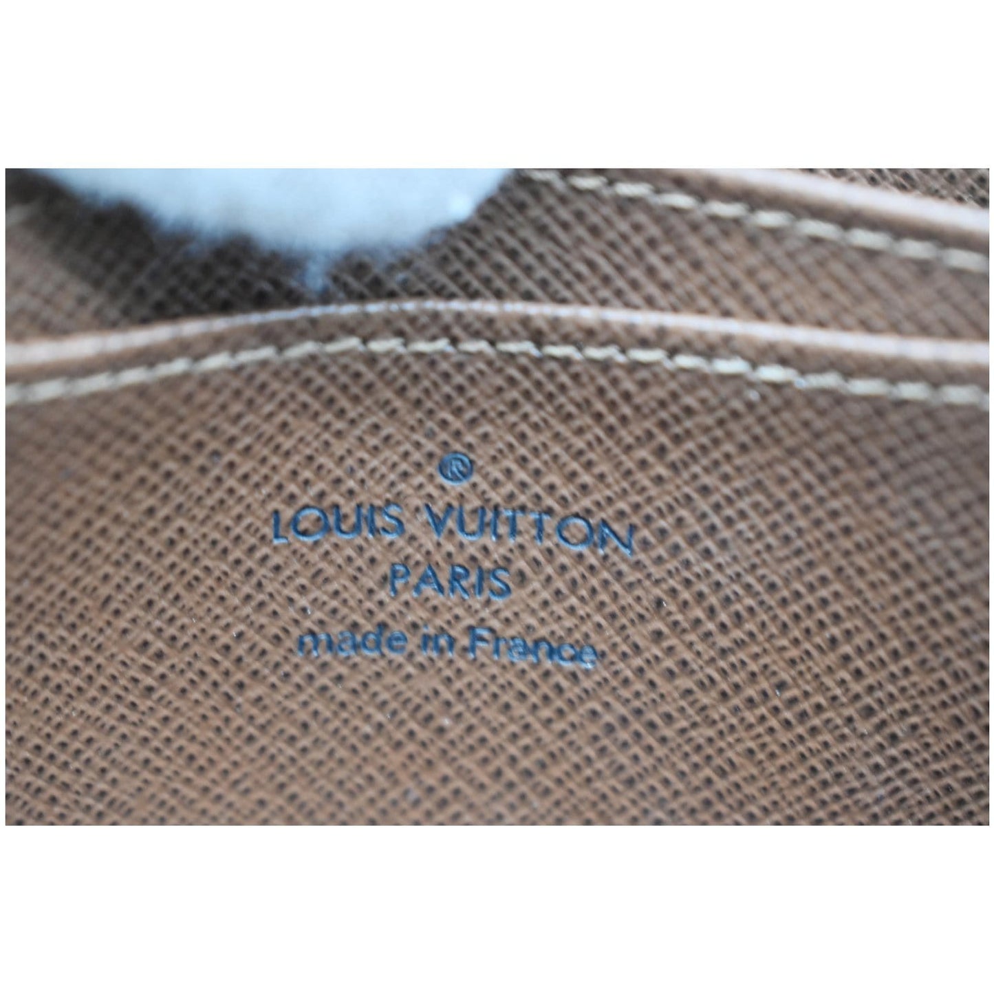 LOUIS VUITTON Monogram Canvas Zippy Coin Purse Brown