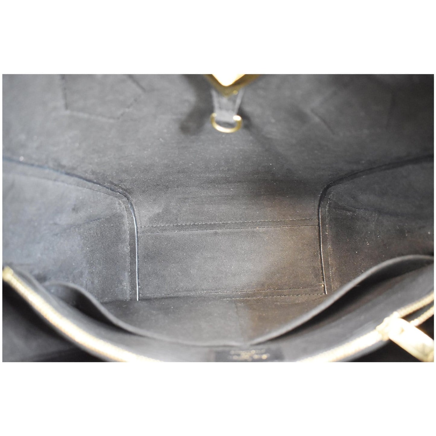 LOUIS VUITTON Kimono Monogram Canvas Graphic Pattern Tote Bag Multicolor