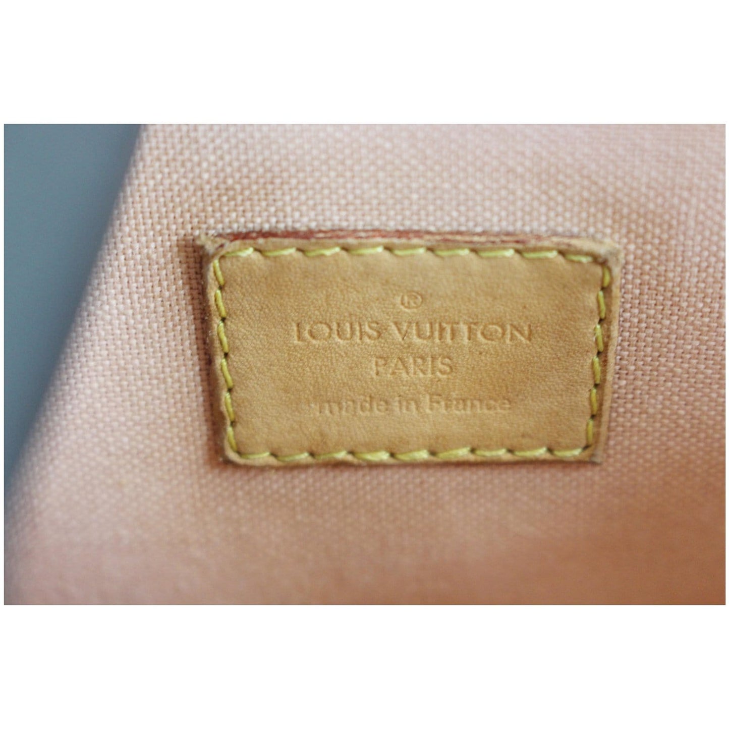 LOUIS VUITTON Croisette Damier Azur Shoulder Crossbody Bag White