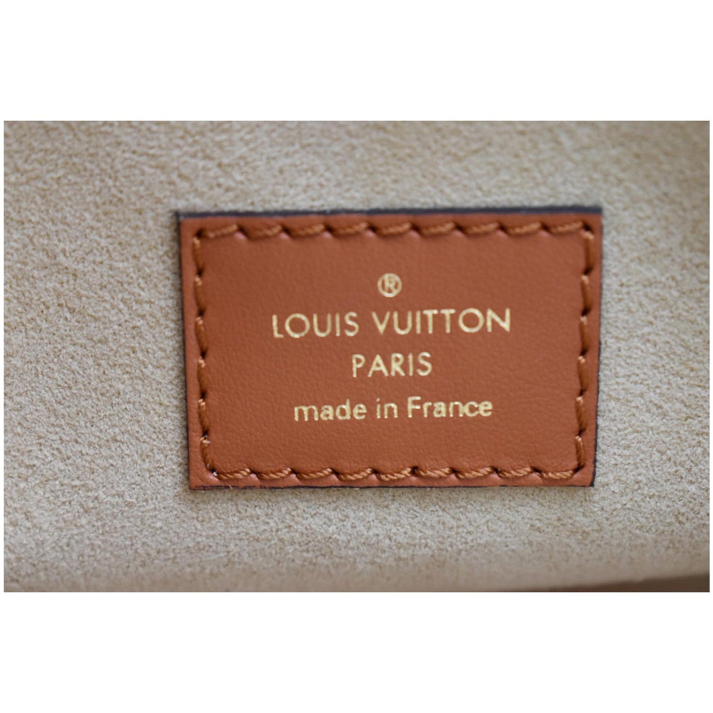LOUIS VUITTON On My Side MM Monogram Tufting Shoulder Bag Galet