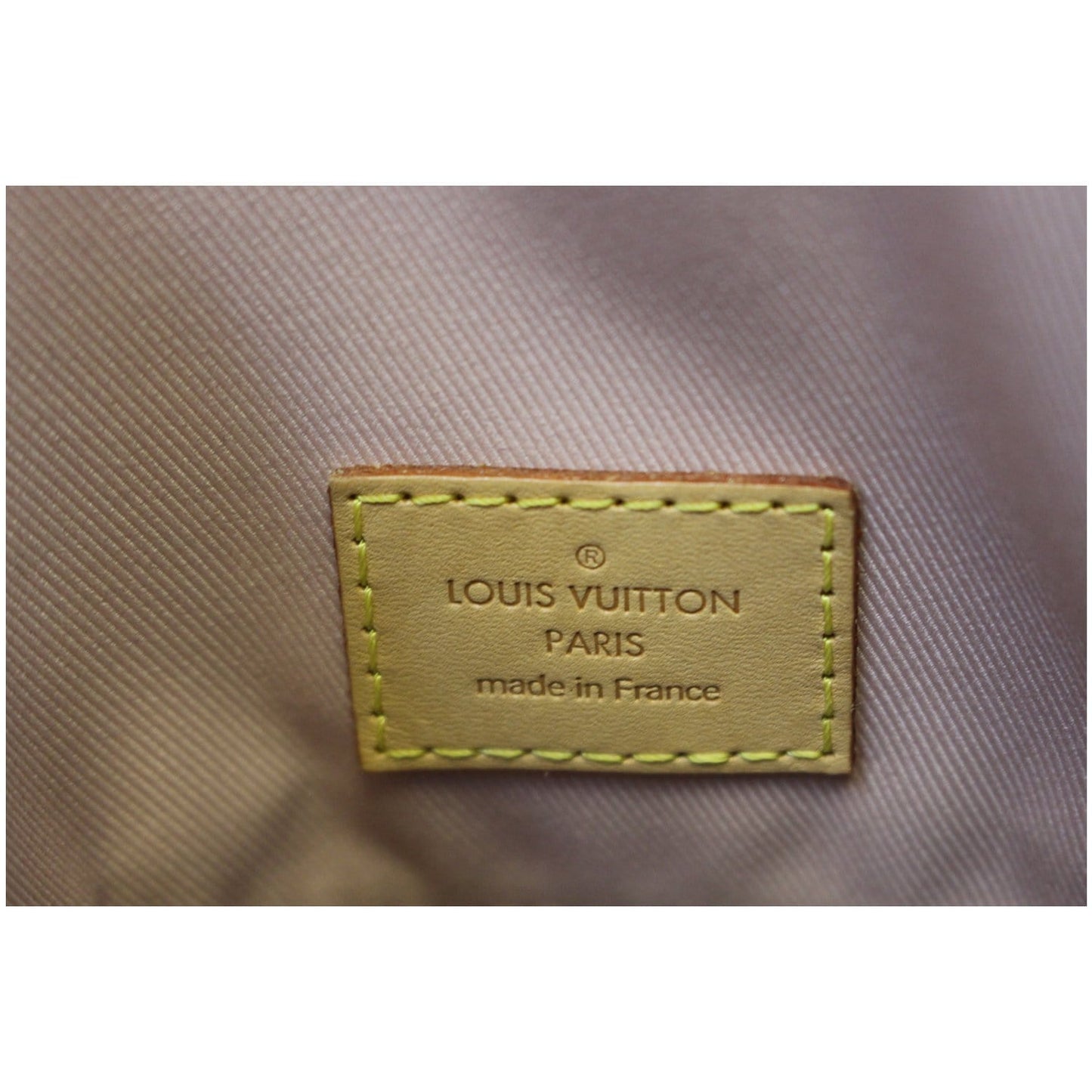 LOUIS VUITTON Graceful MM Damier Azur Shoulder Bag