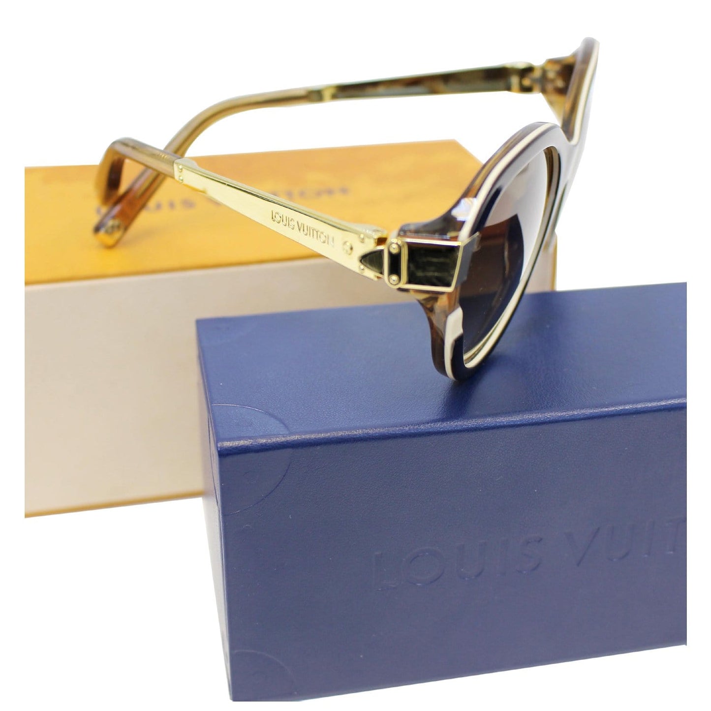 LOUIS VUITTON Petit Soupcon Cat Eye Sunglasses Brown/Gold Z0487W