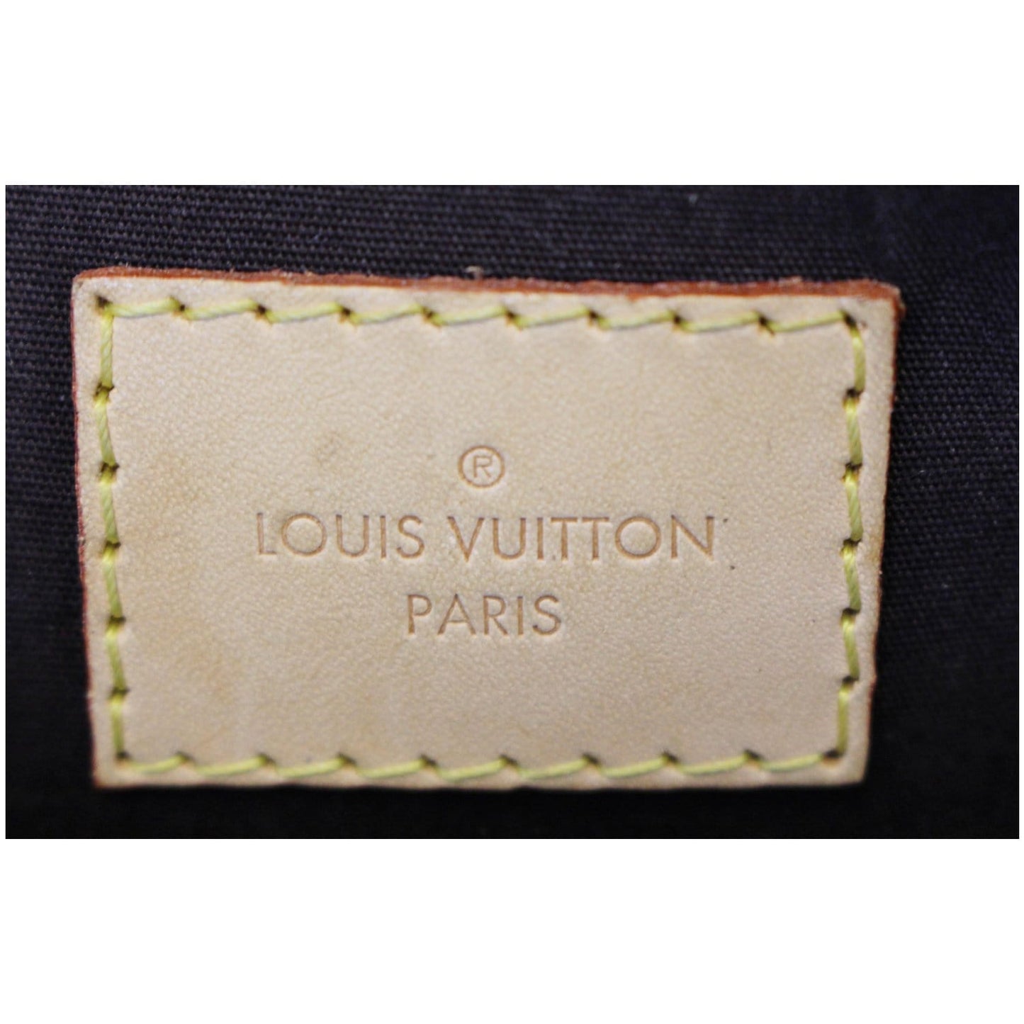LOUIS VUITTON Alma BB Vernis Leather Satchel Crossbody Bag Amarante