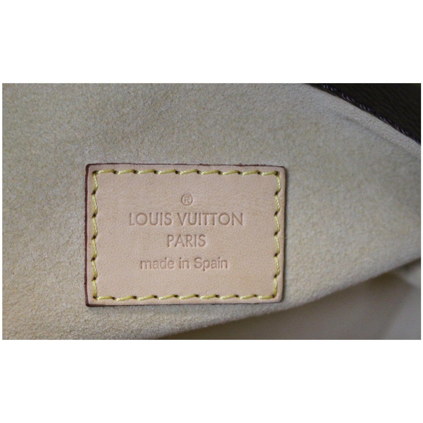 LOUIS VUITTON Artsy MM Monogram Canvas Shoulder Bag Brown