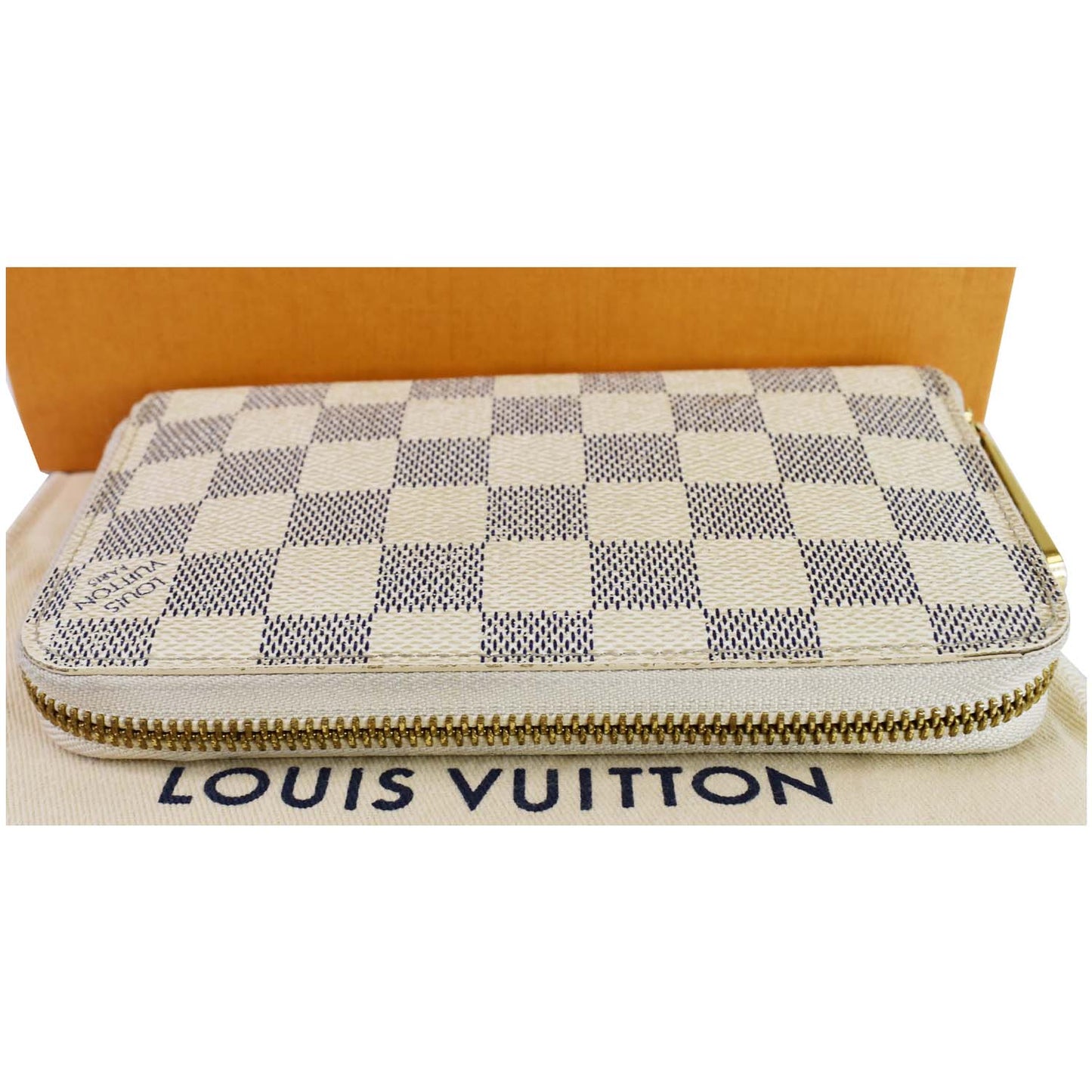 LOUIS VUITTON Damier Azur Zippy Organizer Wallet White