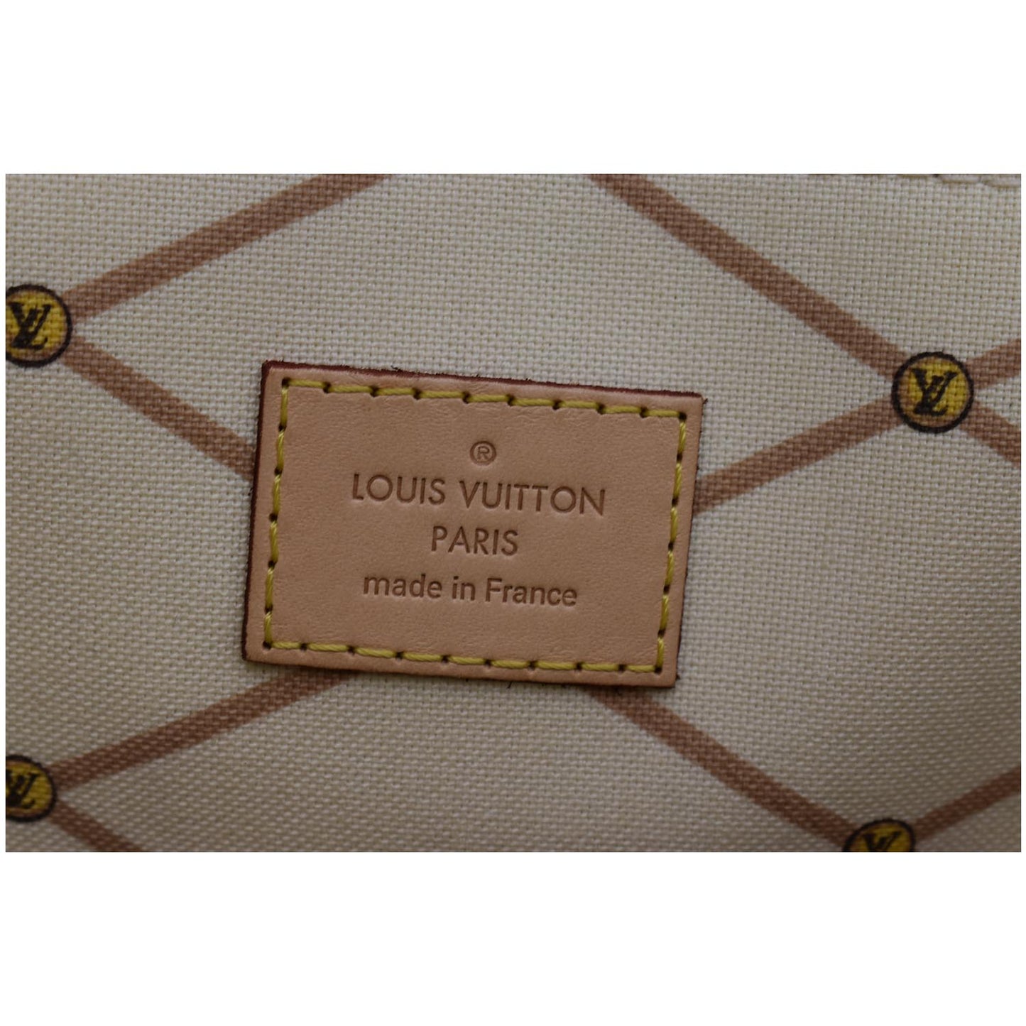 LOUIS VUITTON Summer Trunks Pochette Metis Monogram Crossbody Bag Brown