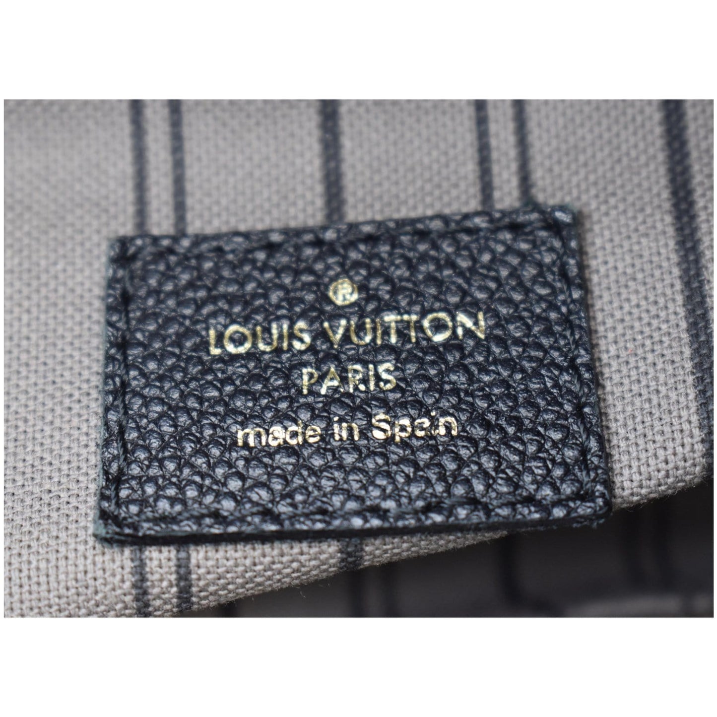 LOUIS VUITTON Artsy MM Empreinte Leather Shoulder Bag Black