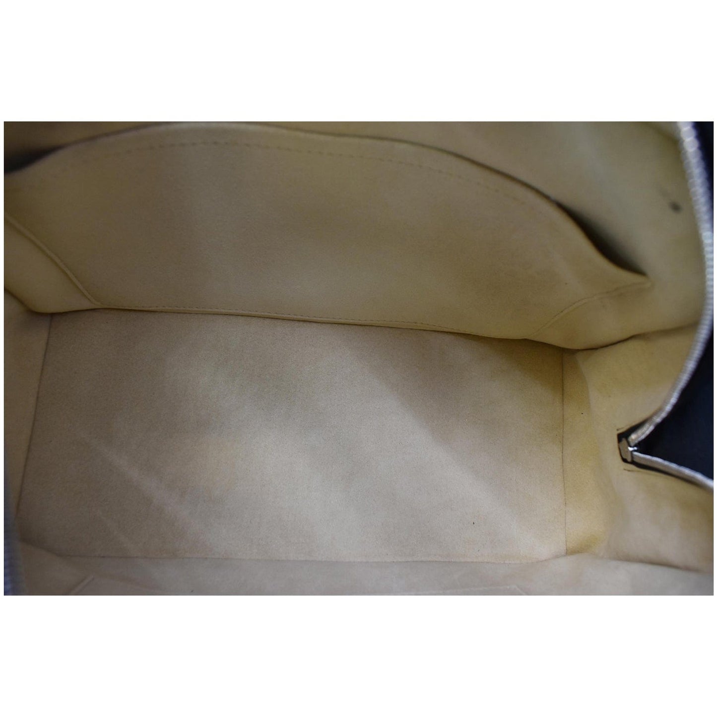 LOUIS VUITTON Dora MM Monogram Canvas Shoulder Bag Brown