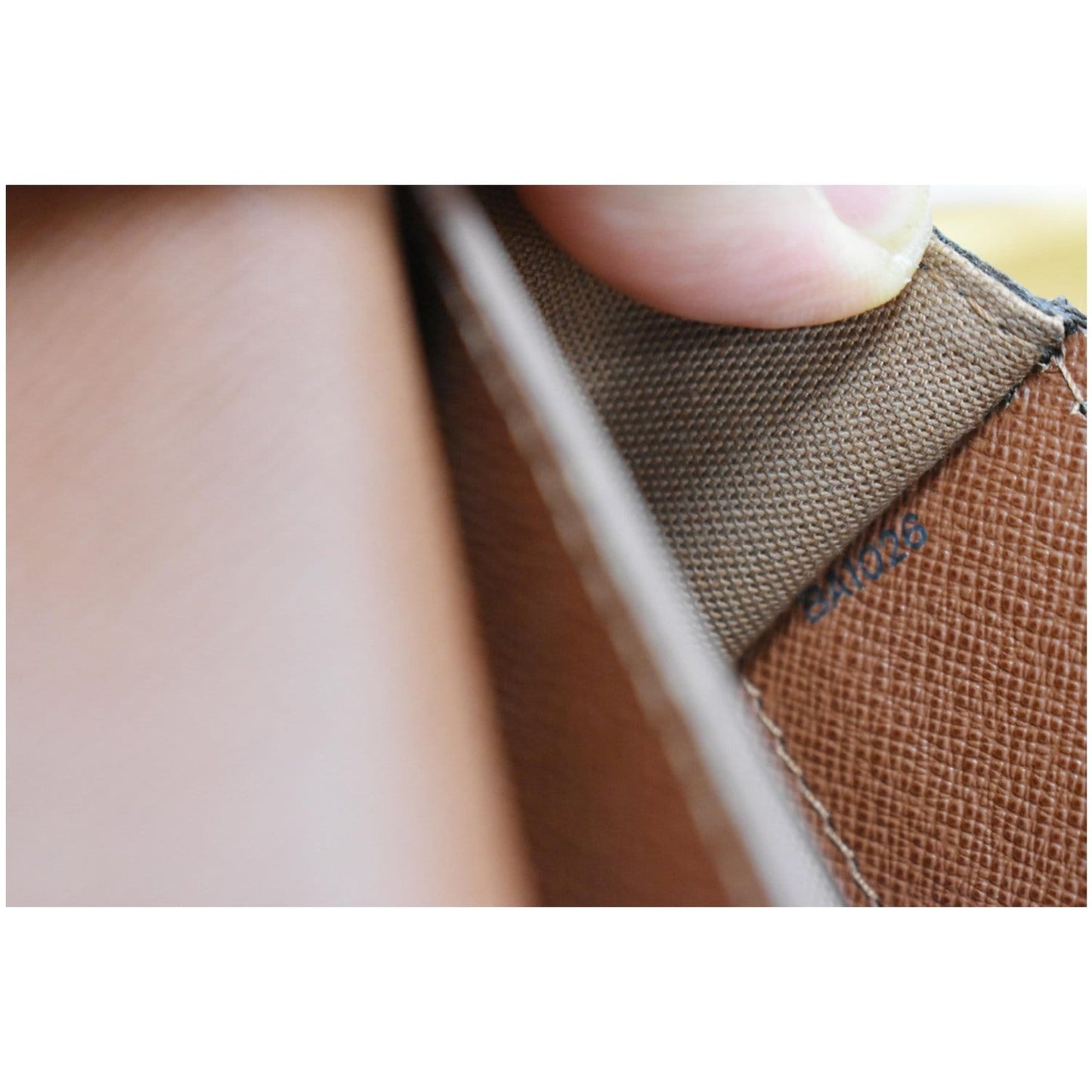 LOUIS VUITTON Laguito Monogram Canvas Briefcase Bag Brown