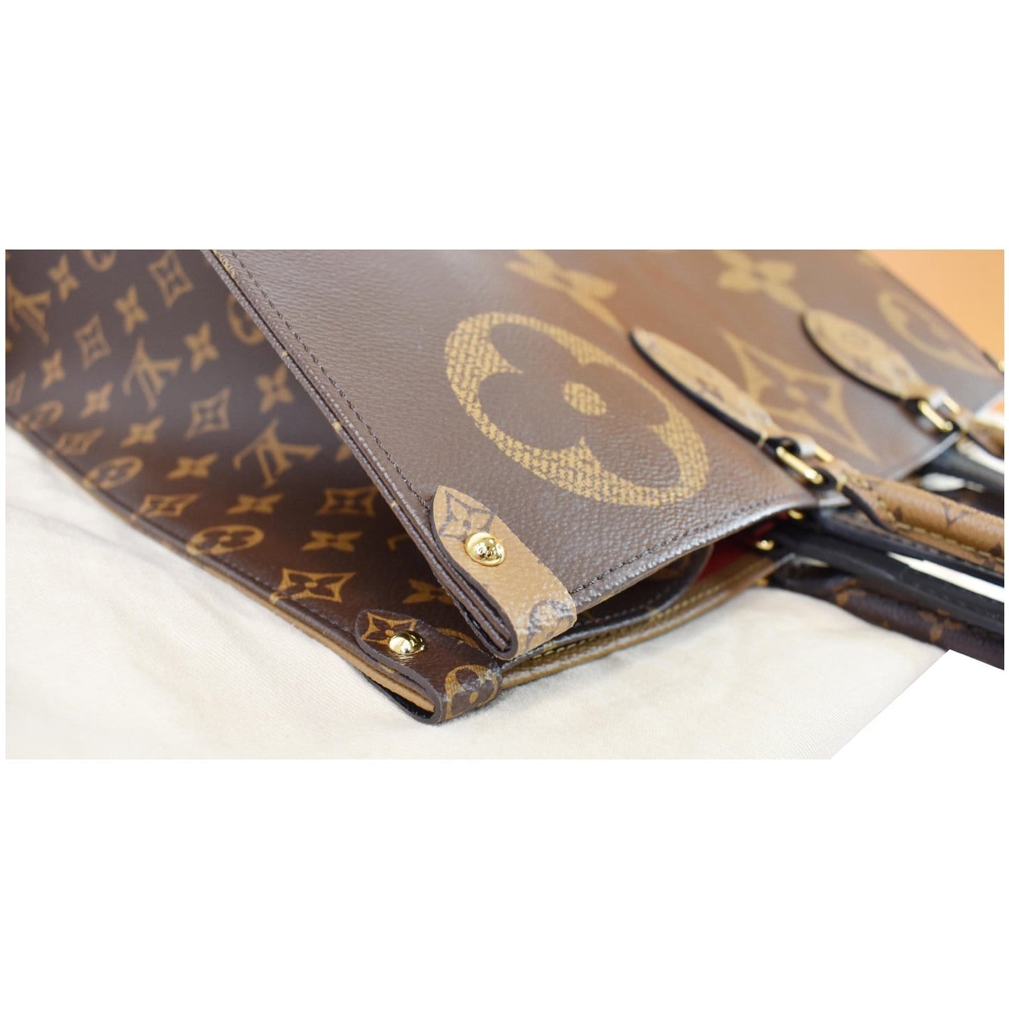LOUIS VUITTON Onthego GM Reverse Monogram Giant Canvas Shoulder Bag Brown