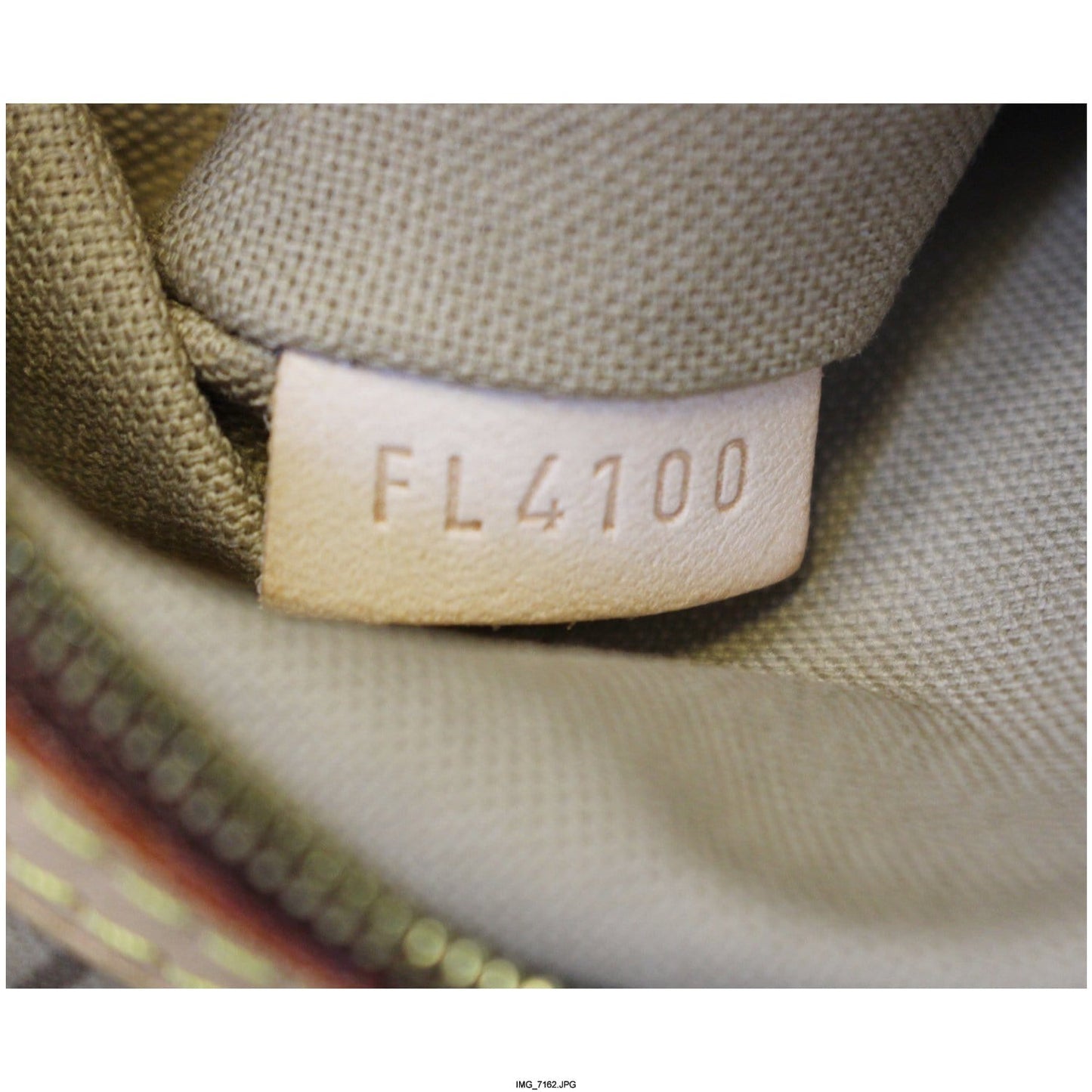 LOUIS VUITTON Delightful GM Monogram Canvas Shoulder Bag