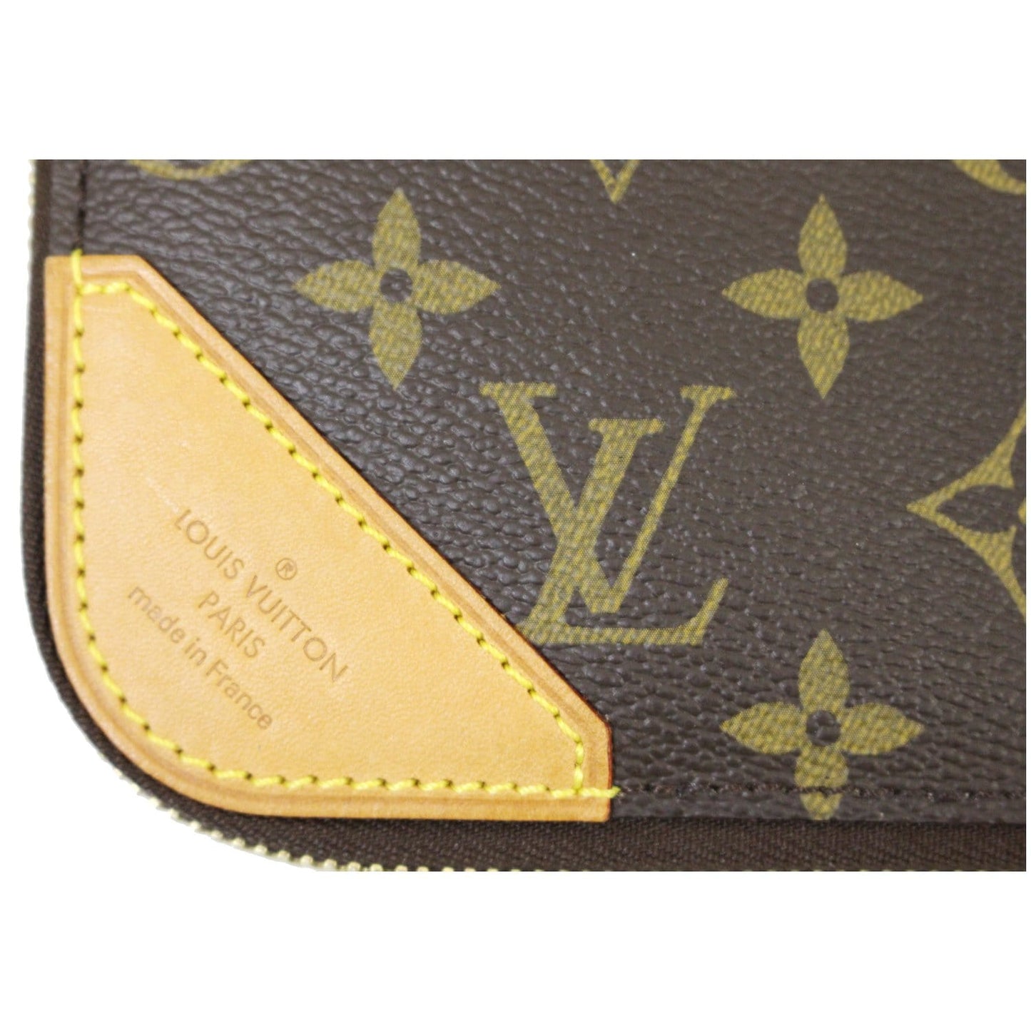 Louis Vuitton Etui 5 Cravates Monogram Canvas Tie Case
