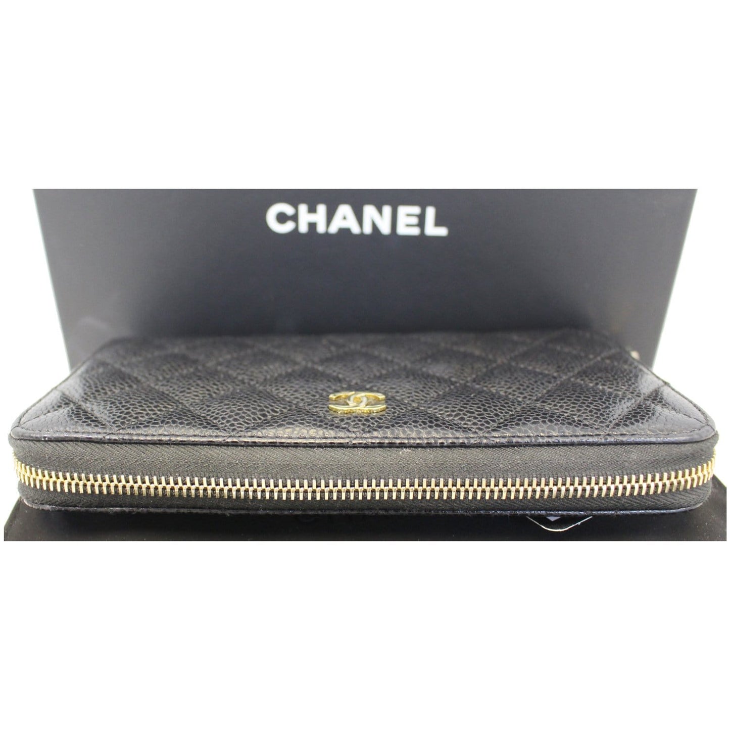 CHANEL Black Caviar Leather Zippy Wallet Black