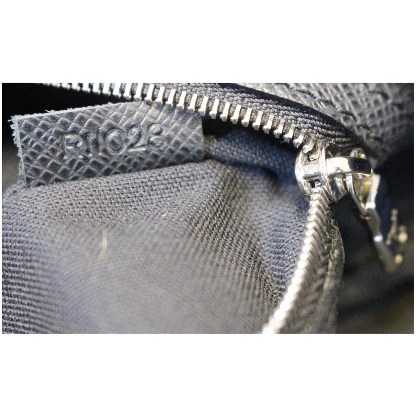 LOUIS VUITTON Ivan Taiga Leather Carry On Travel Bag Ardoise