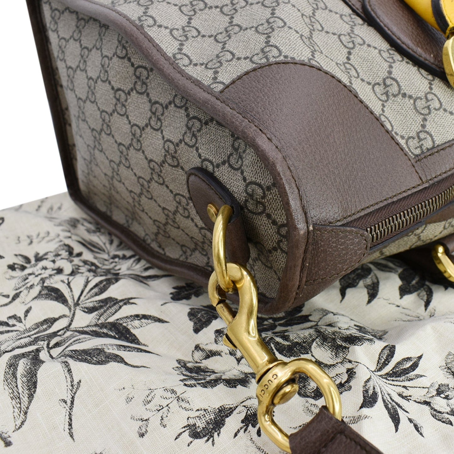 GUCCI Neo Vintage GG Supreme Monogram Web Duffel Travel Bag Beige