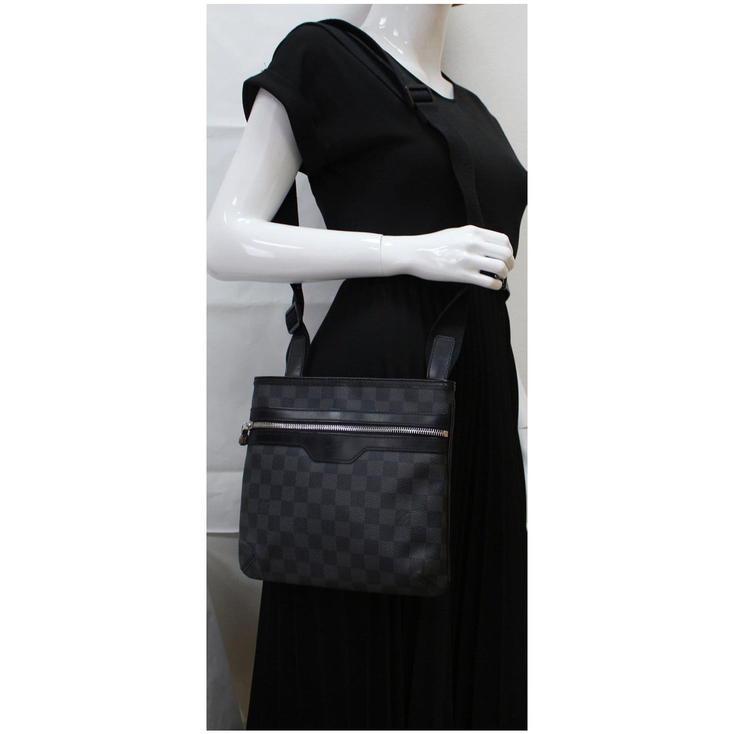 LOUIS VUITTON Thomas Damier Graphite Messenger Bag Black
