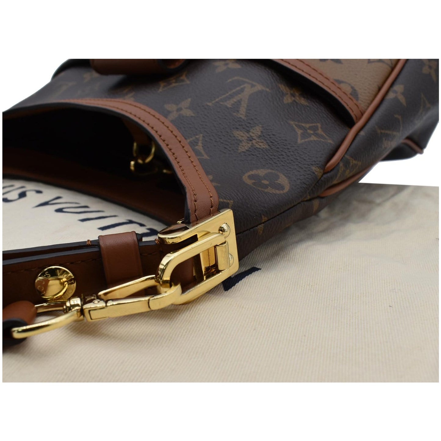 LOUIS VUITTON Dauphine PM Monogram Reverse Canvas Hobo Shoulder Bag Brown