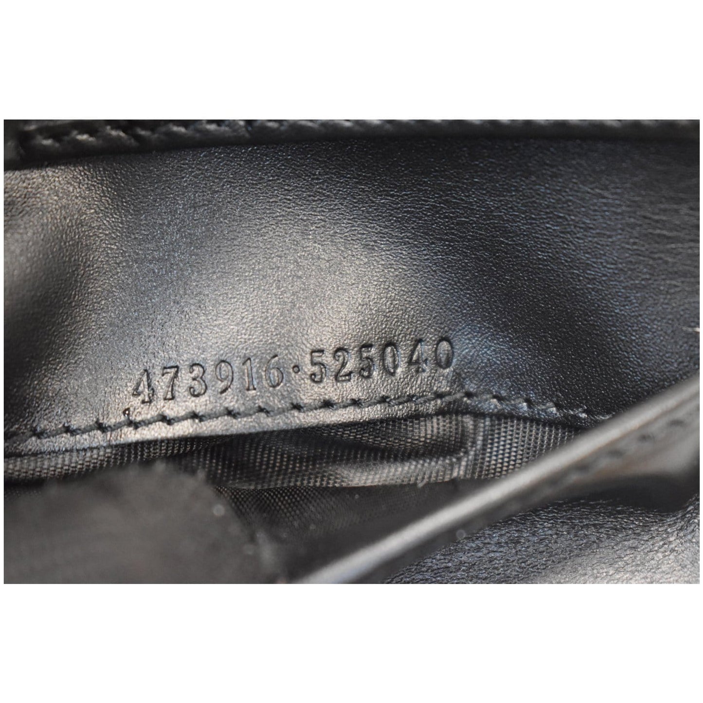 GUCCI GG Signature Leather Bi-Fold Wallet Black 473916