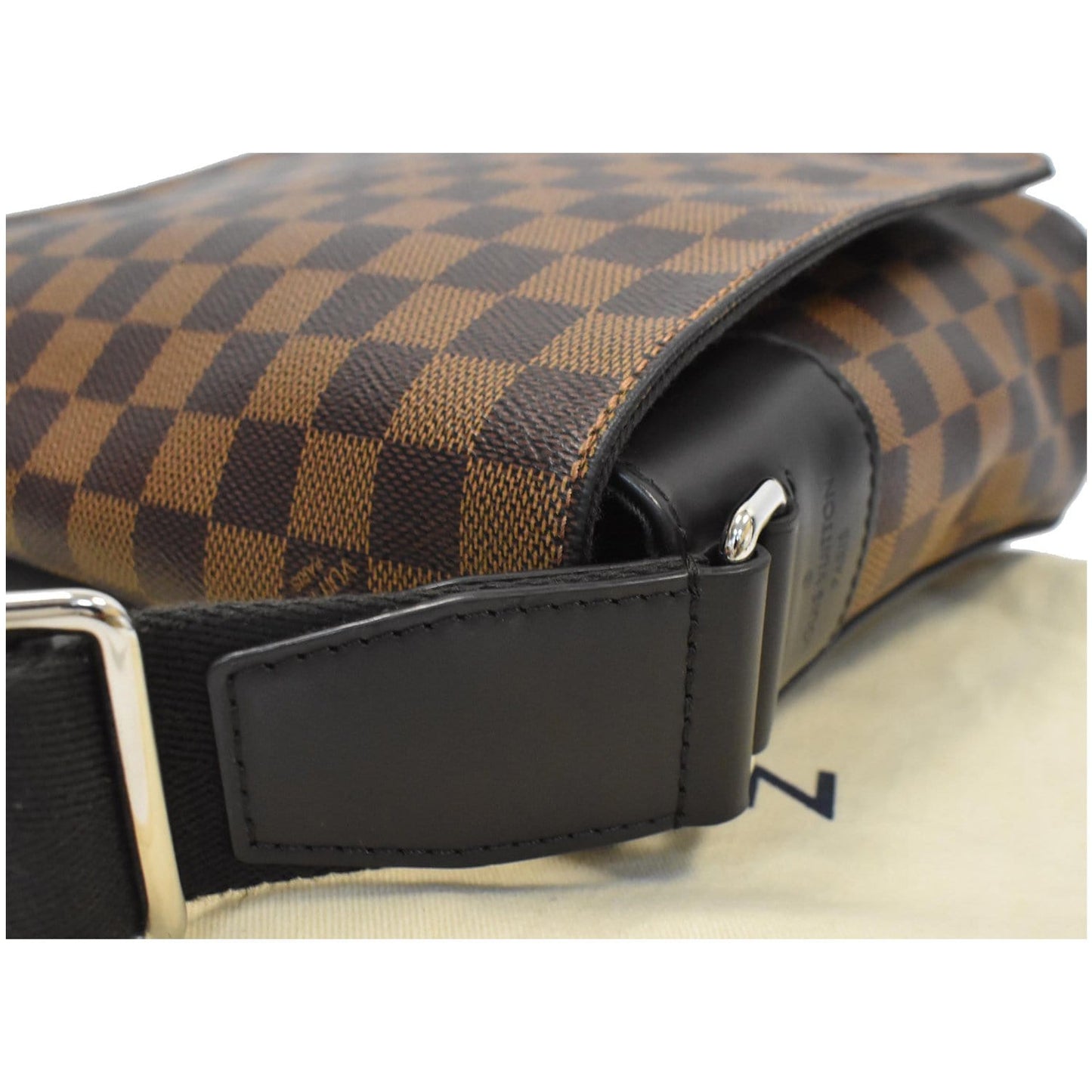 LOUIS VUITTON District PM Damier Ebene Canvas Messenger Bag Brown