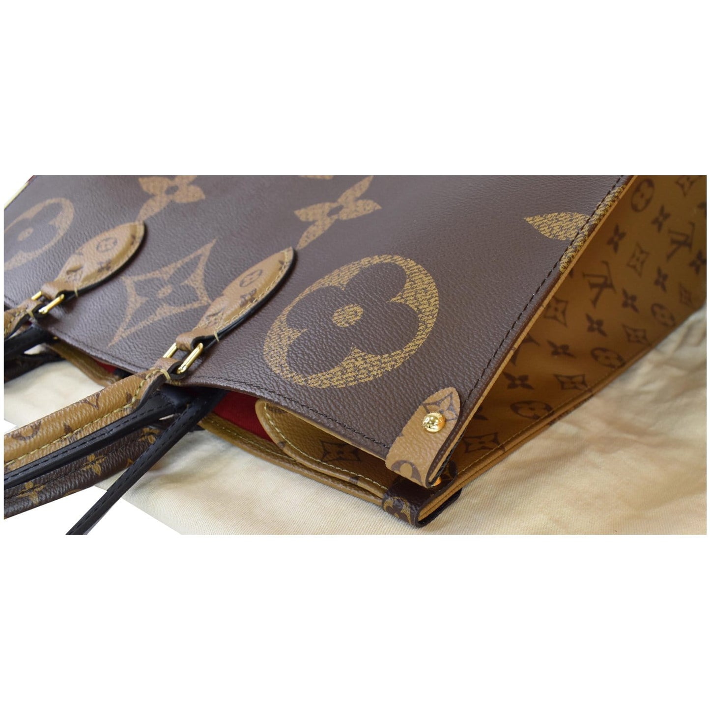 LOUIS VUITTON Onthego GM Reverse Monogram Giant Canvas Shoulder Bag Brown