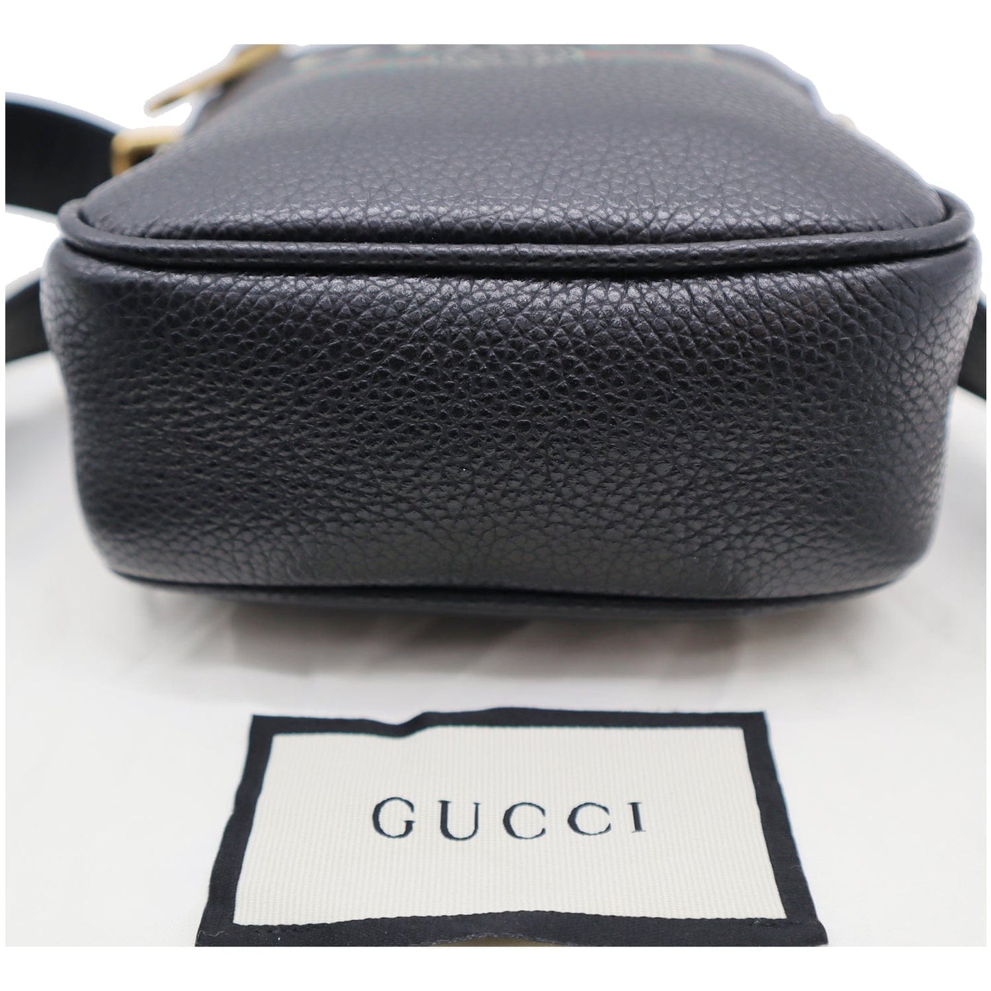GUCCI Logo Grained Calfskin Leather Messenger Bag Black 574803