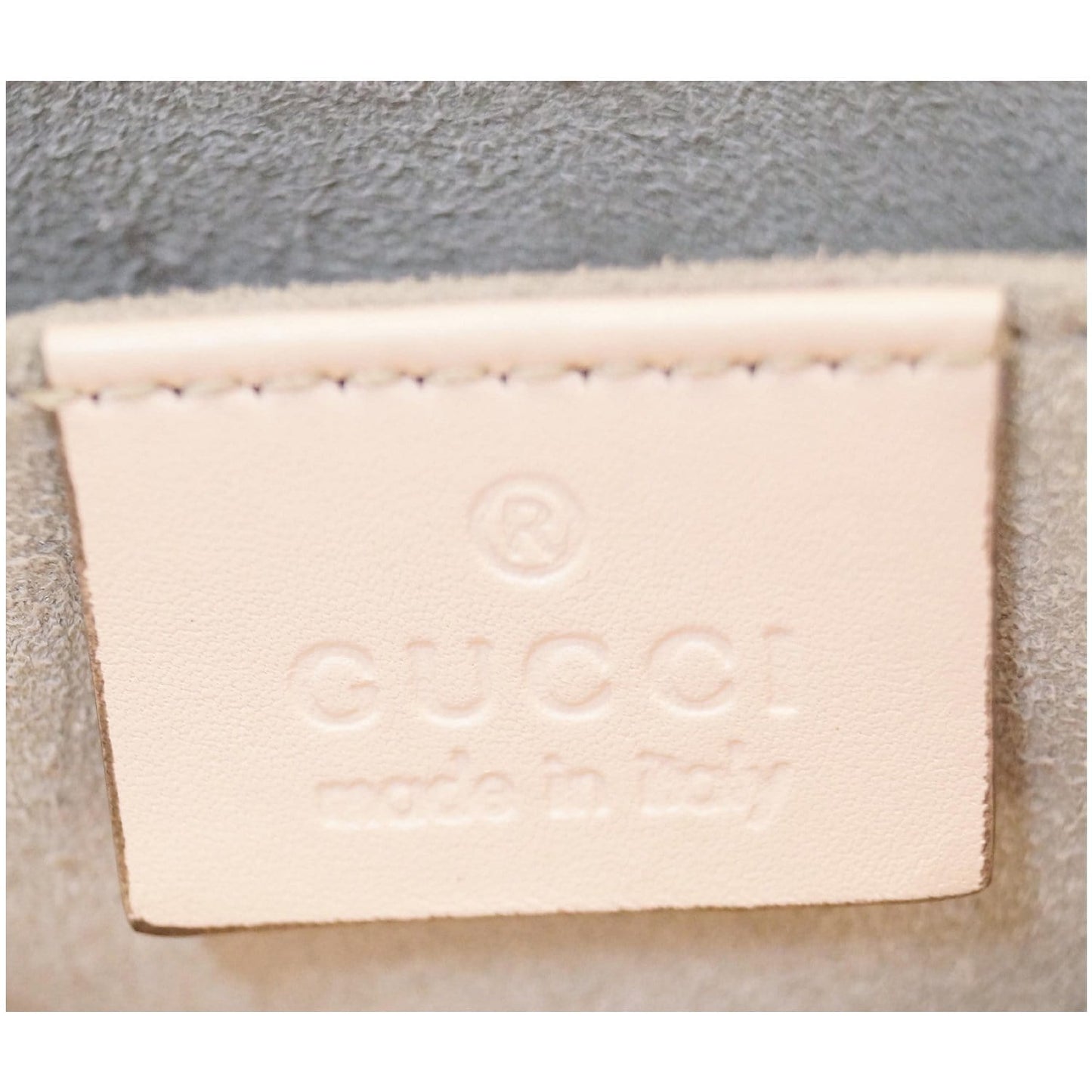 GUCCI GG Marmont Matelasse Small Leather Crossbody Bag Pink