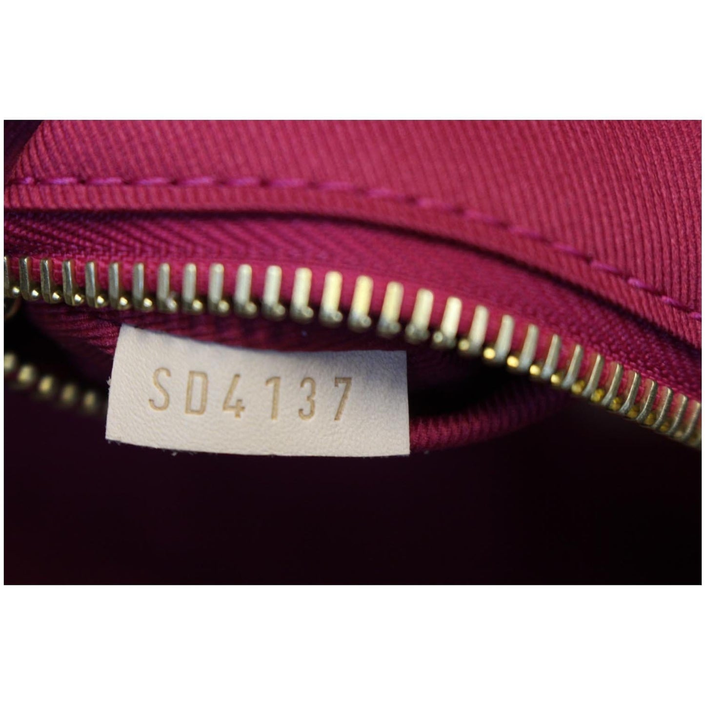 LOUIS VUITTON Graceful MM Monogram Canvas Shoulder Bag