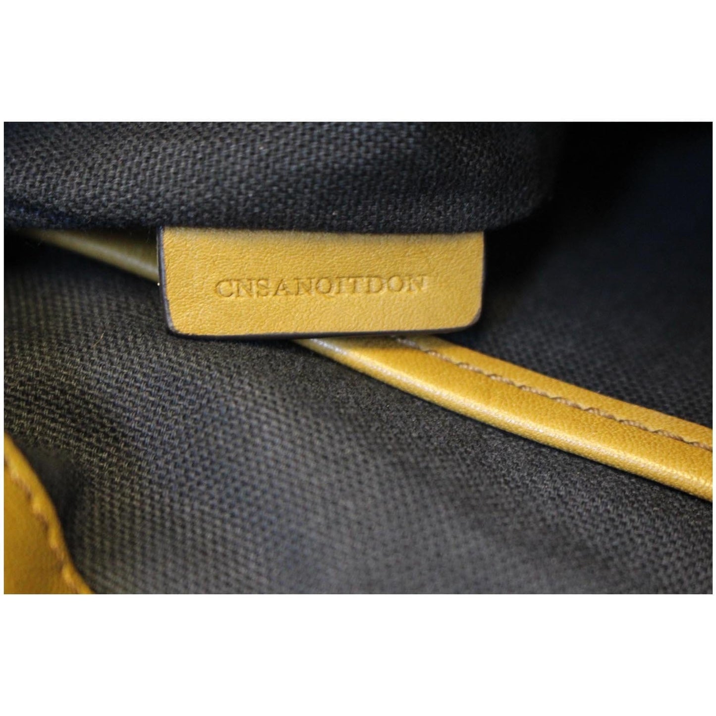 BURBERRY Vintage House Check Webbing Medium Marlow Tote Bag