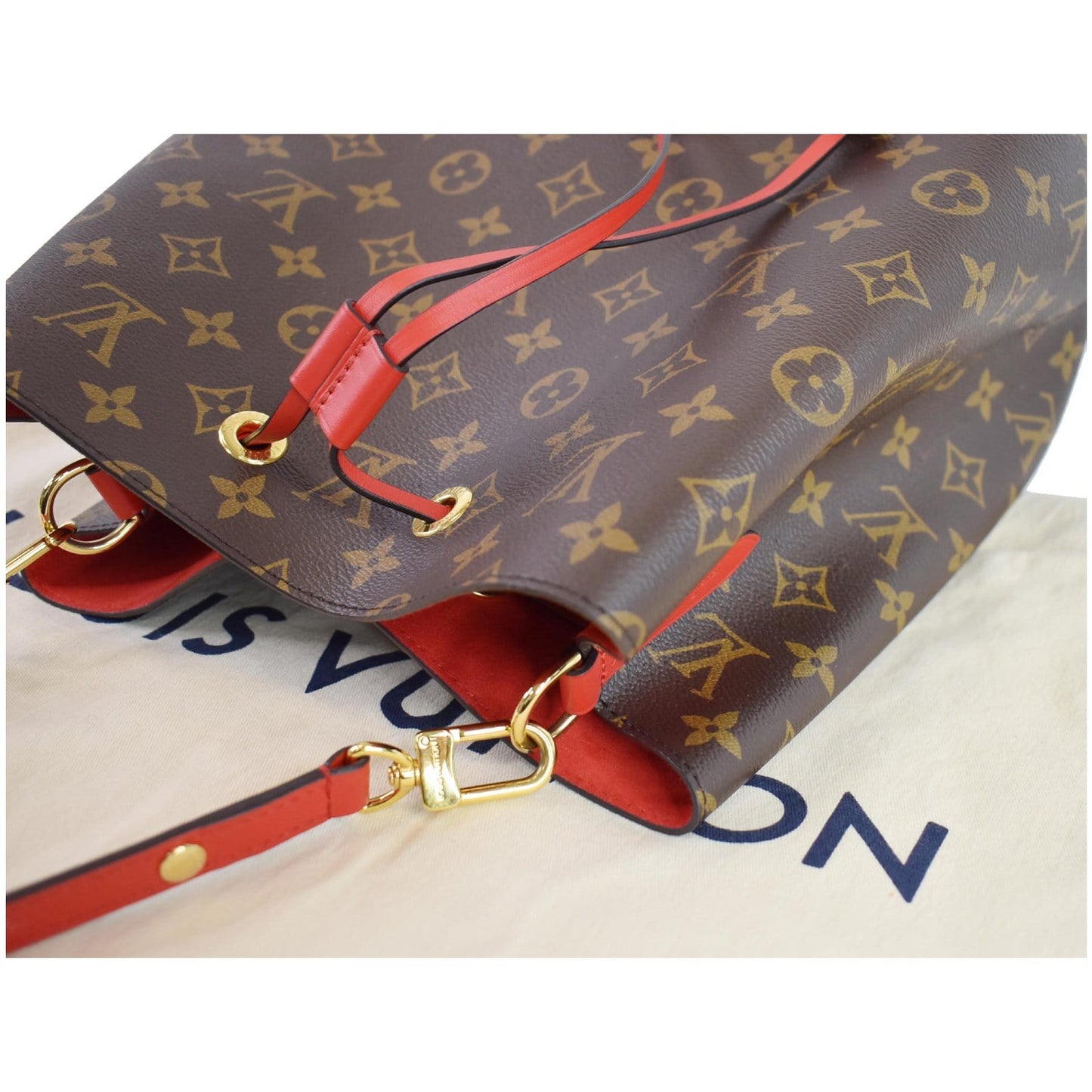 LOUIS VUITTON Neonoe Monogram Canvas Crossbody Bag Coquelicot