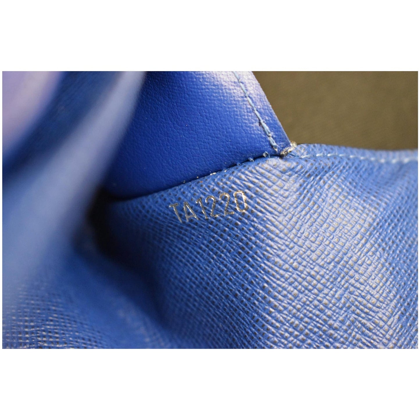 LOUIS VUITTON Brazza Monogram Canvas Bifold Wallet Blue