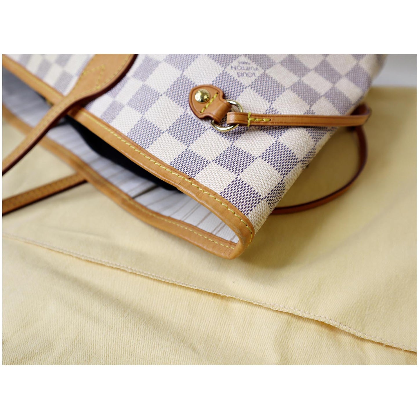 LOUIS VUITTON Neverfull MM Damier Azur Tote Shoulder Bag White