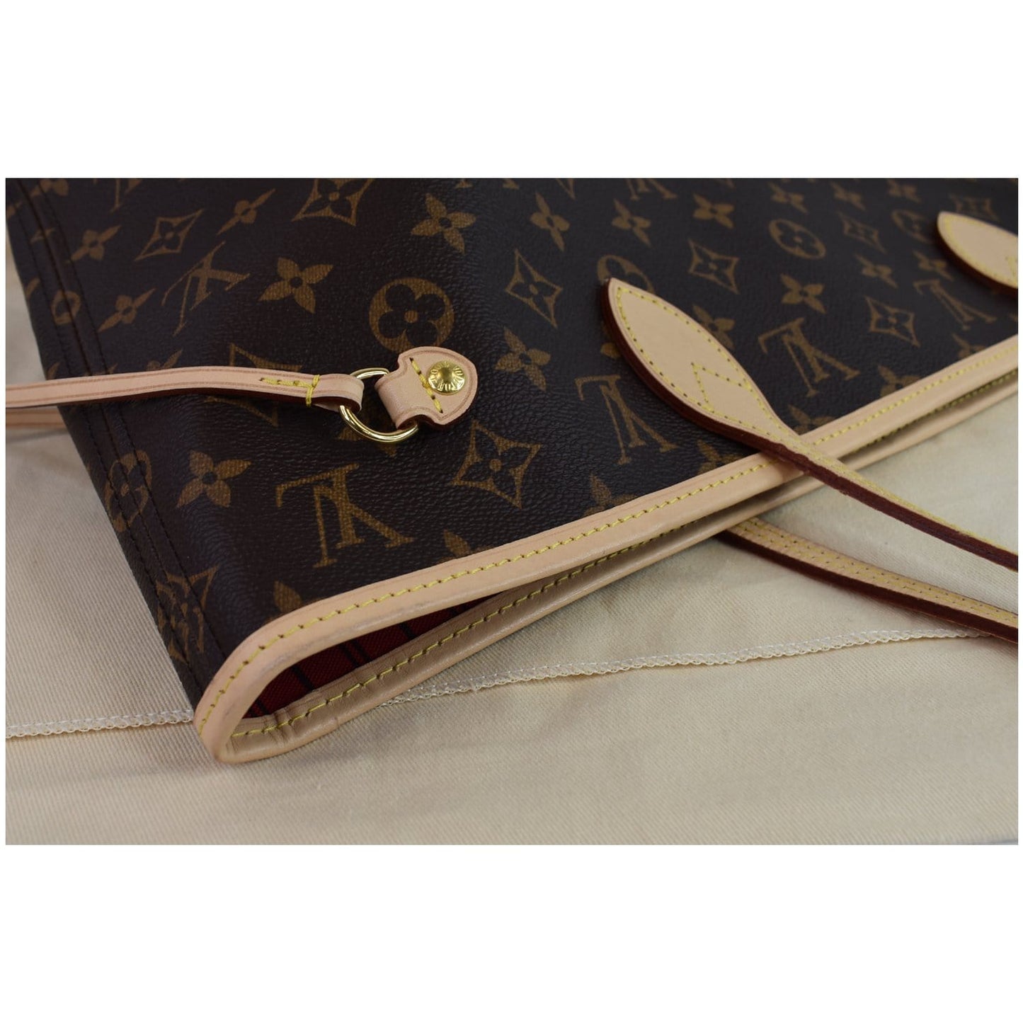 LOUIS VUITTON Neverfull MM Monogram Canvas Shoulder Bag Brown