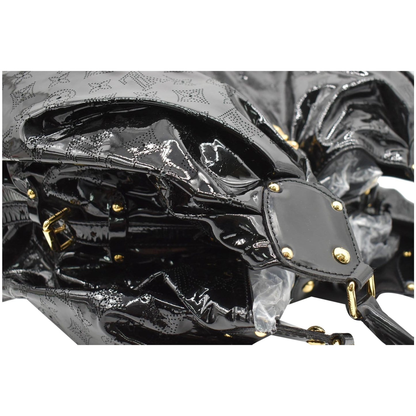 LOUIS VUITTON Surya Mahina XL Limited Edition Black Patent Leather Hobo Bag Black