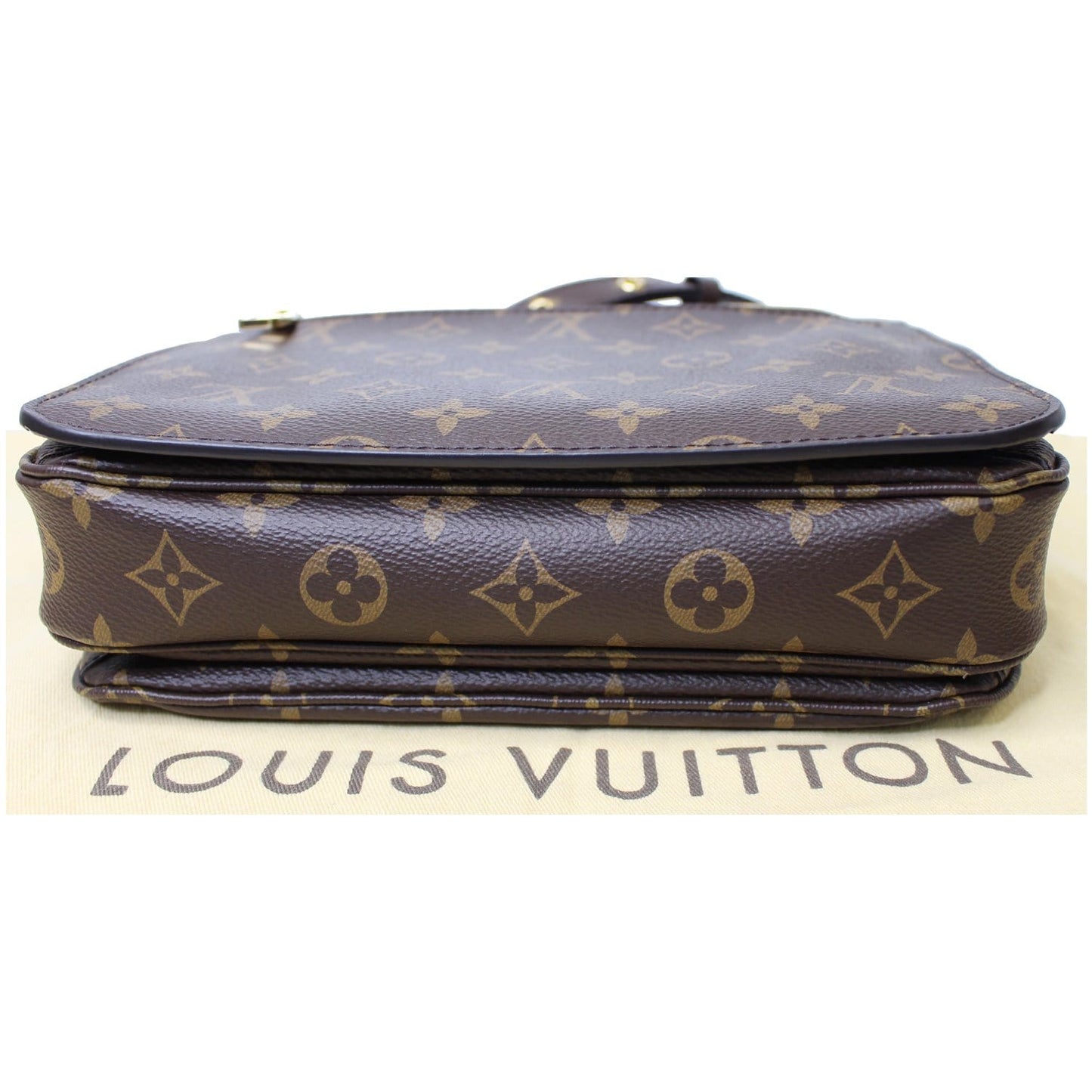 LOUIS VUITTON Metis Pochette Monogram Canvas Crossbody Bag Brown