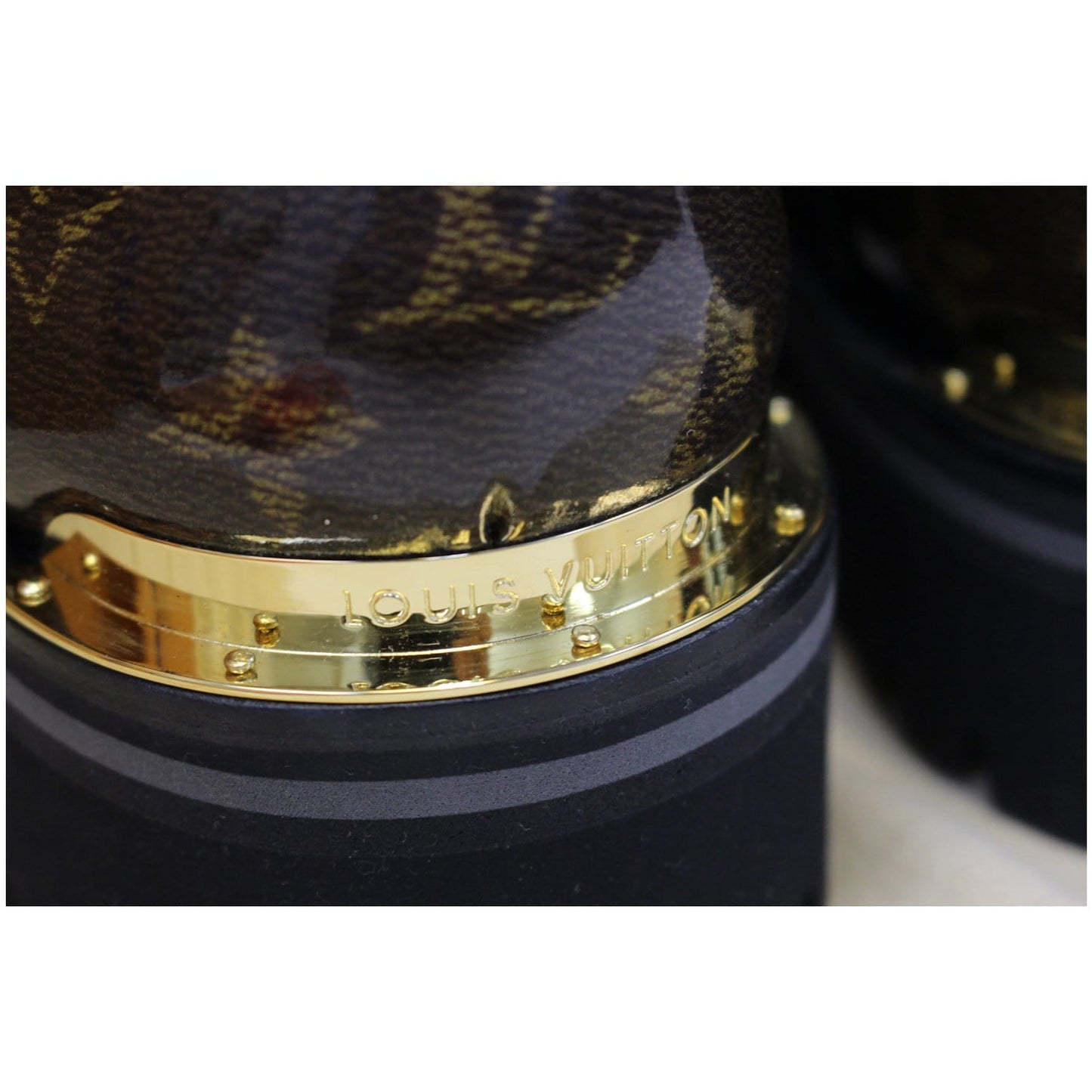 LOUIS VUITTON Outland Monogram Glaze Canvas Ankle Boot Size 9