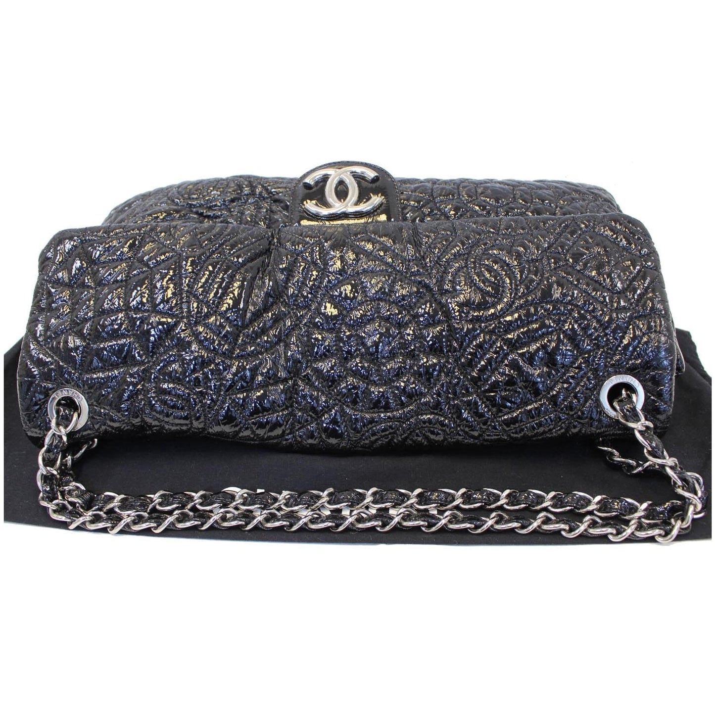 CHANEL Quilted Pattern Jumbo Single Flap Bag Black