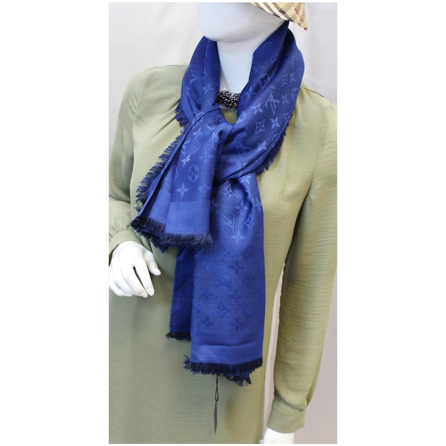 LOUIS VUITTON Silk Monogram Scarf/Shawl Night Blue