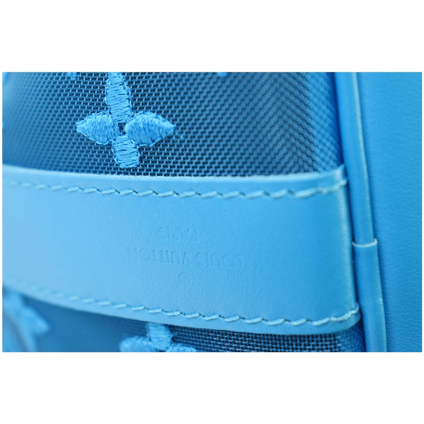 LOUIS VUITTON Keepall Triangle 50 Bandouliere Seethrough Travel Bag Blue
