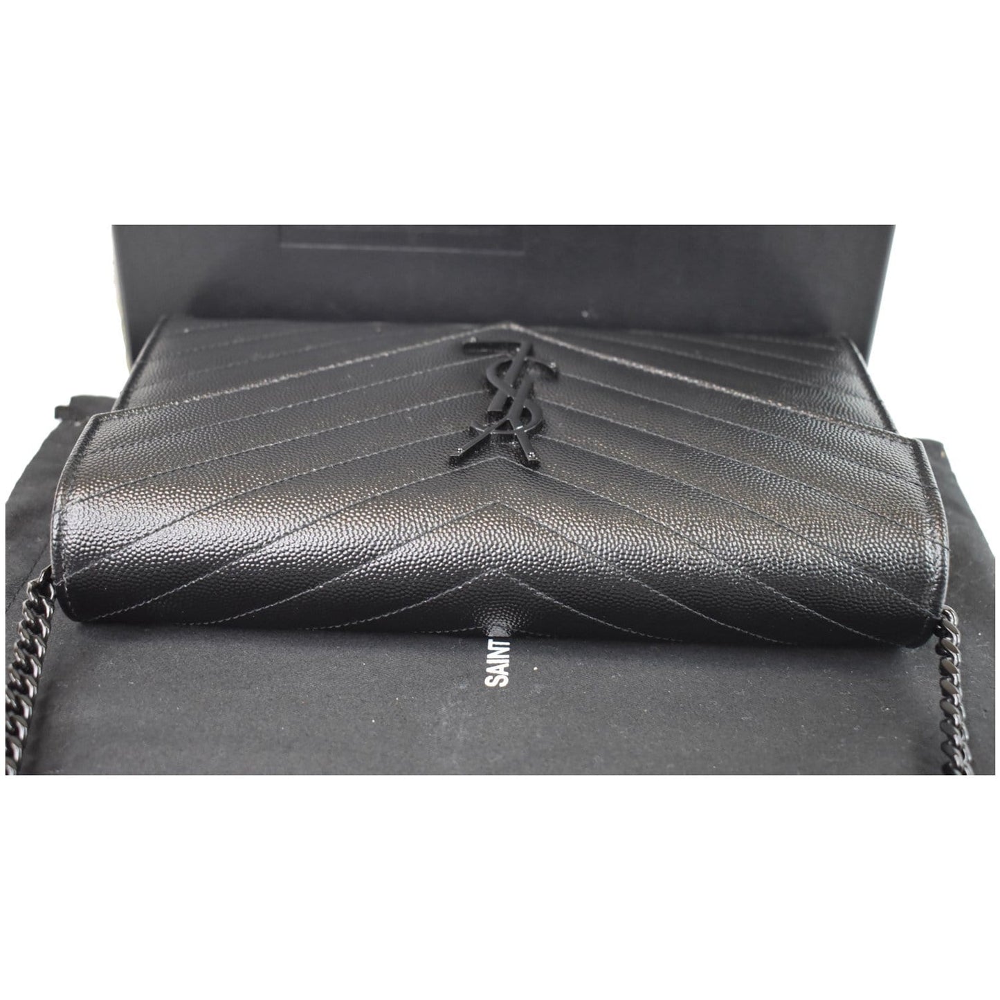 YVES SAINT LAURENT Monogram Grain De Poudre Chain Wallet Black