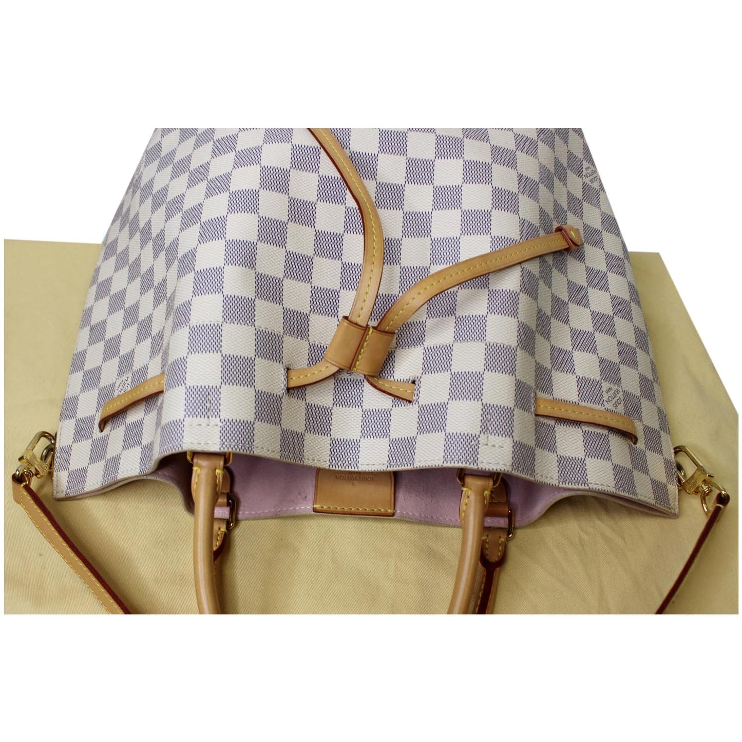 LOUIS VUITTON Girolata Damier Azur Shoulder Bag White